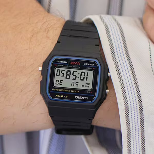 CASIO F-91W-1JH Digital Classic Watch Illuminator Quartz Rubber Band Casual
