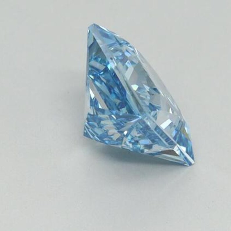 CERTIFIED 5.20 Ct Natural blue priencess Diamond LOOSE VVs/ 9.5 mm