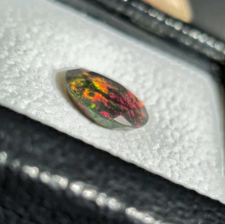 2.15ct Natural Solid Black Opal Faceted Oval Red Fire Multicolour Gemstone ✨️