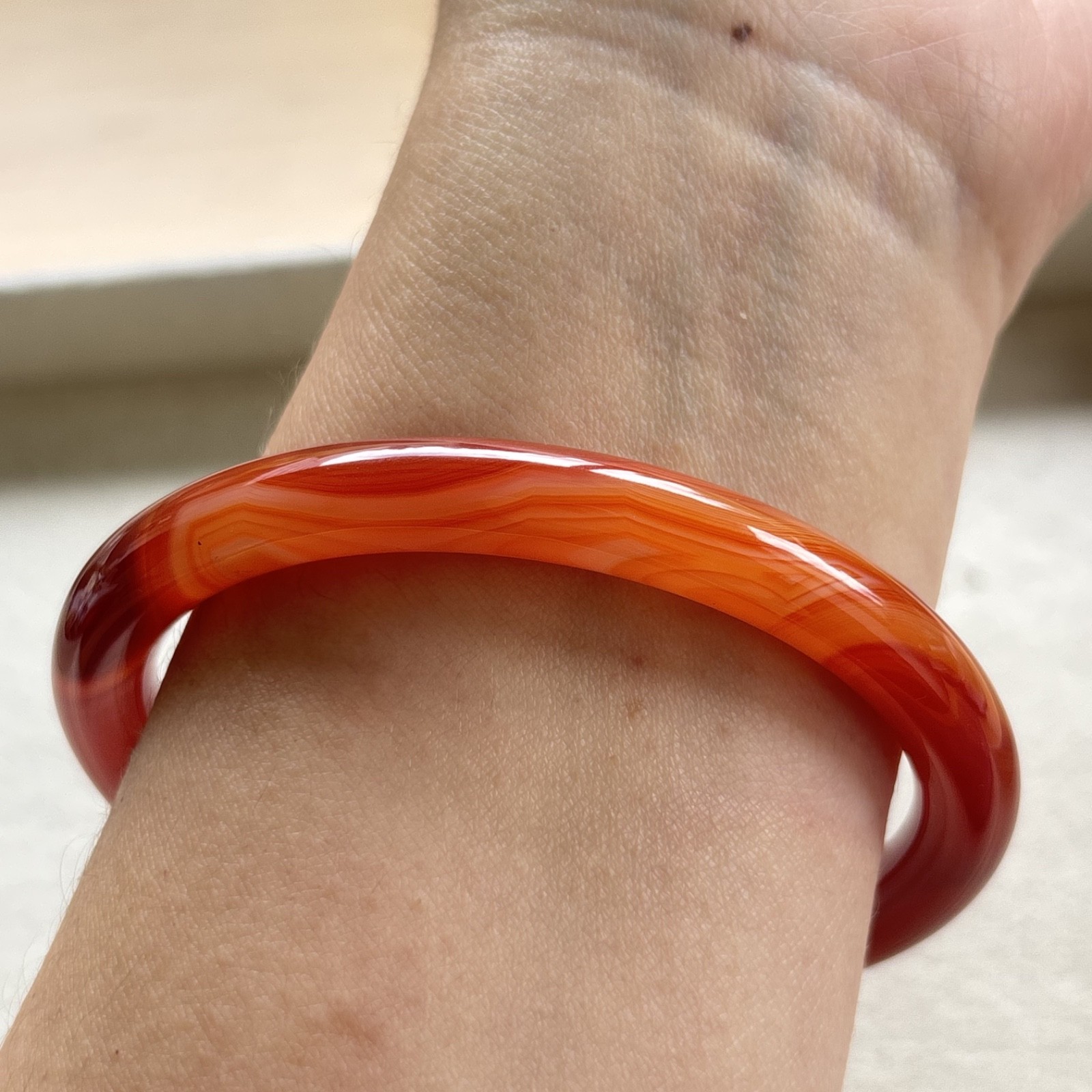 61mm Carnelian Agate Bangles Bracelets Red Lace Agate Banding