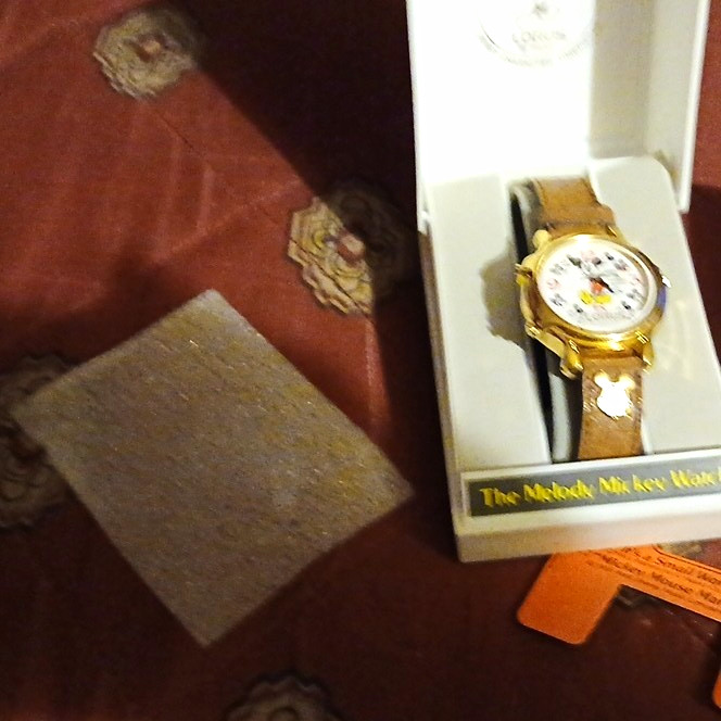 Lorus Disney Mickey Mouse Quartz Analog Watch 38mm Gold Case Brown Leather Box