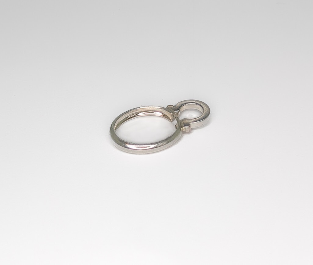 10 x 8 mm Oval Sterling Silver Cinch Mount Dangle Setting