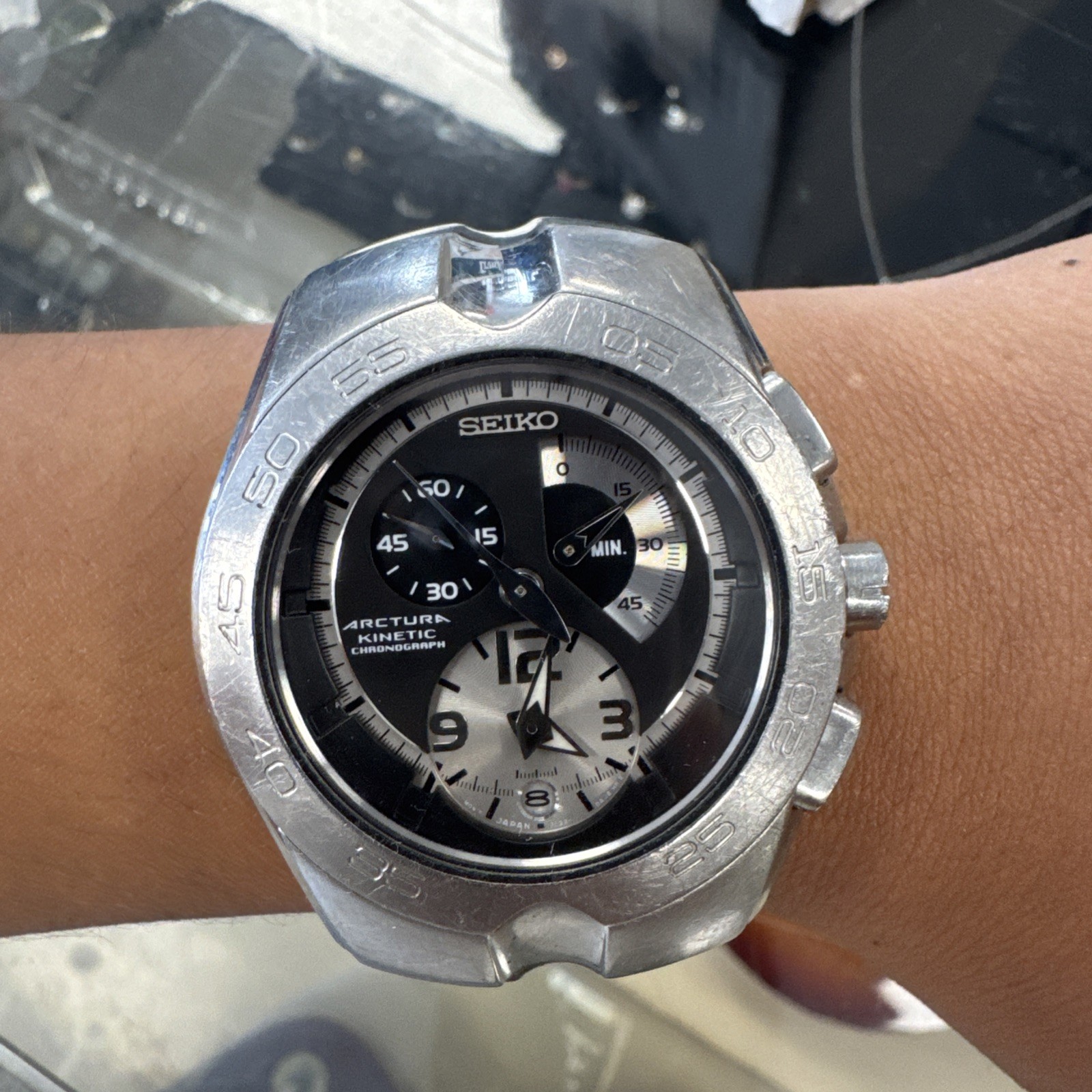 Seiko Arctura Kinetic Chronograph Stainless Steel Watch 7l22-0AJ0 Works