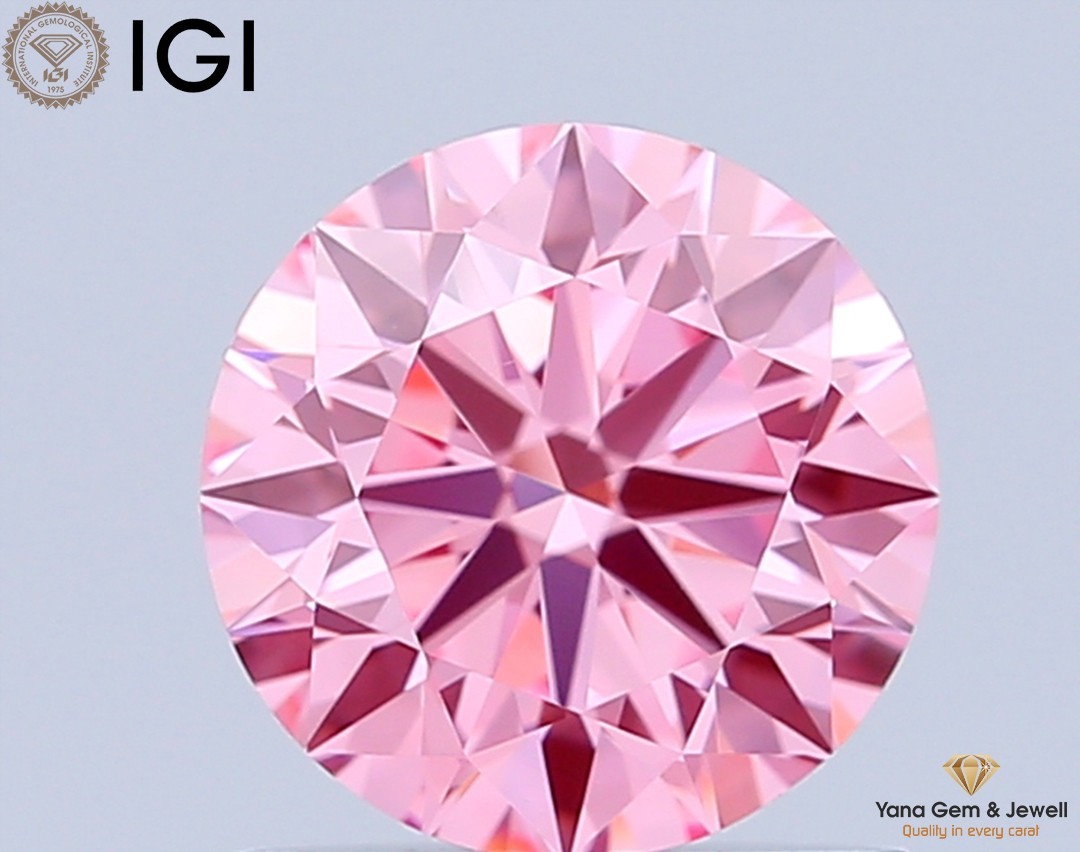 IGI Certified Vivid Pink VS1 Clarity 1.01 Carat CVD Lab Grown Round Cut Diamond