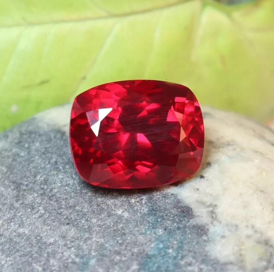 Unheated 10 Ct Natural BURMA Pigeon Blood Red Ruby Certified Loose Gemstone