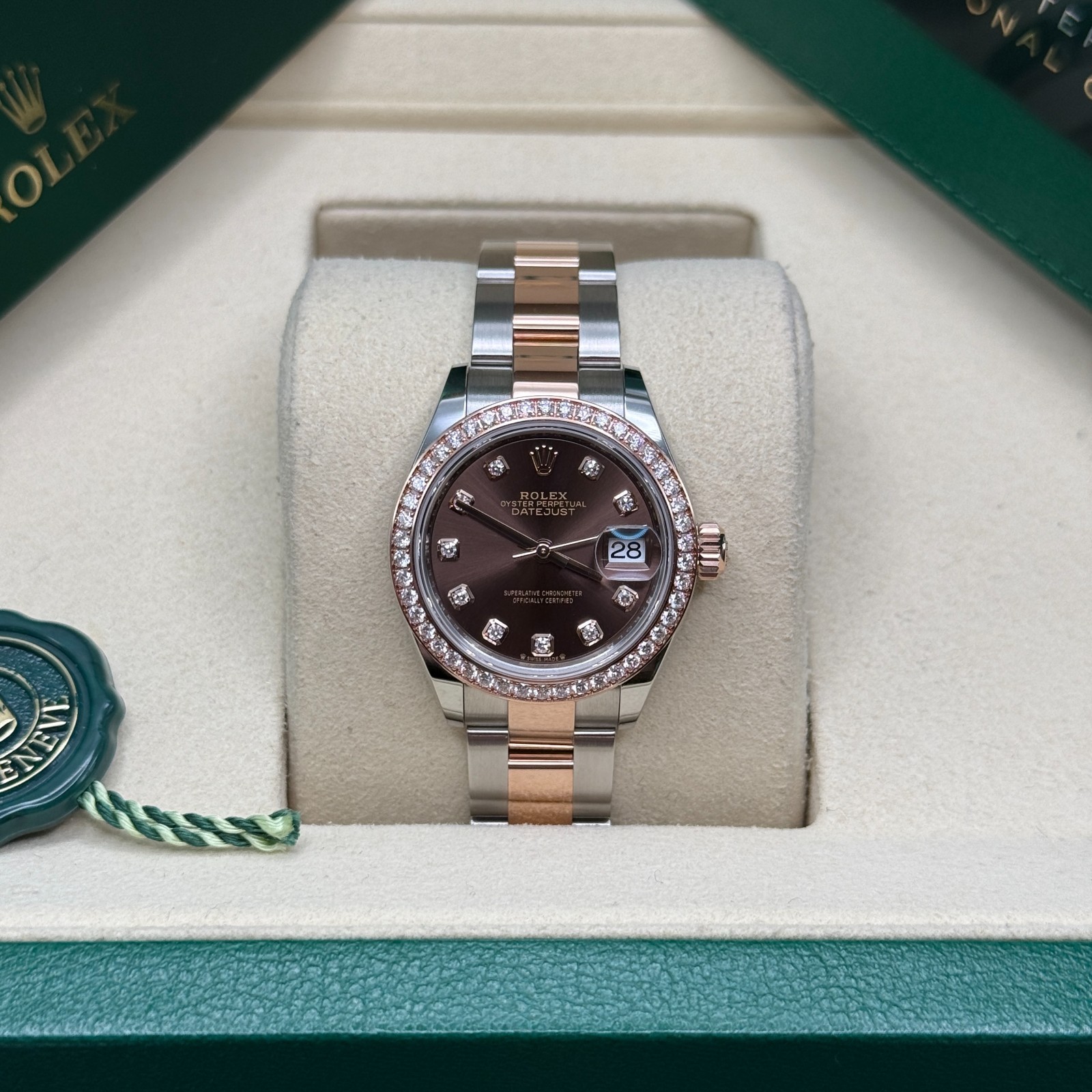 Rolex Lady-Datejust NEW 2026 Chocolate Diamond Two Tone Rose Gold Diamond Oyster