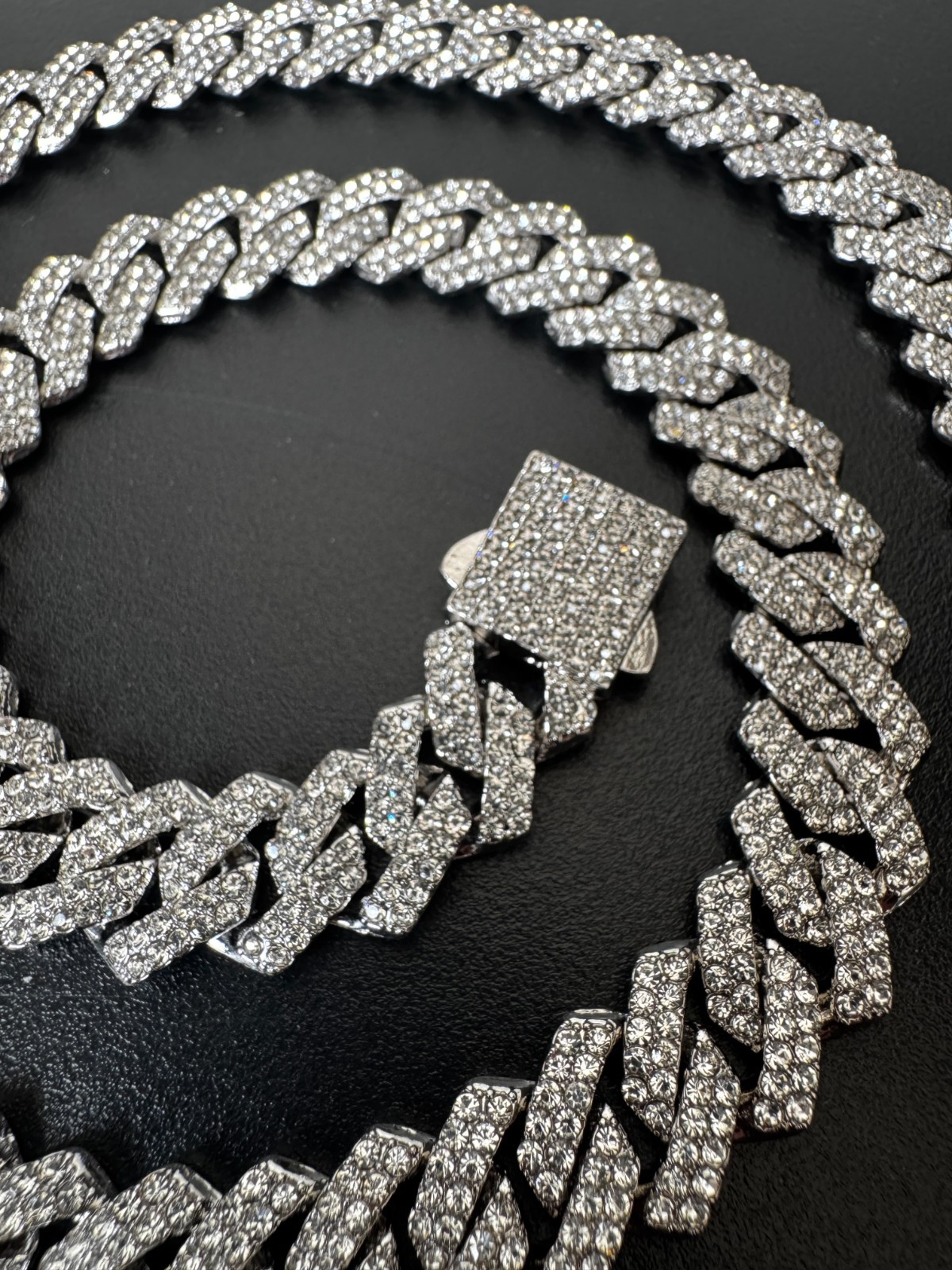 22 INCH Iced Out Prong Cuban Link Chain Necklace for Men/Women 2 Row Rhinestone