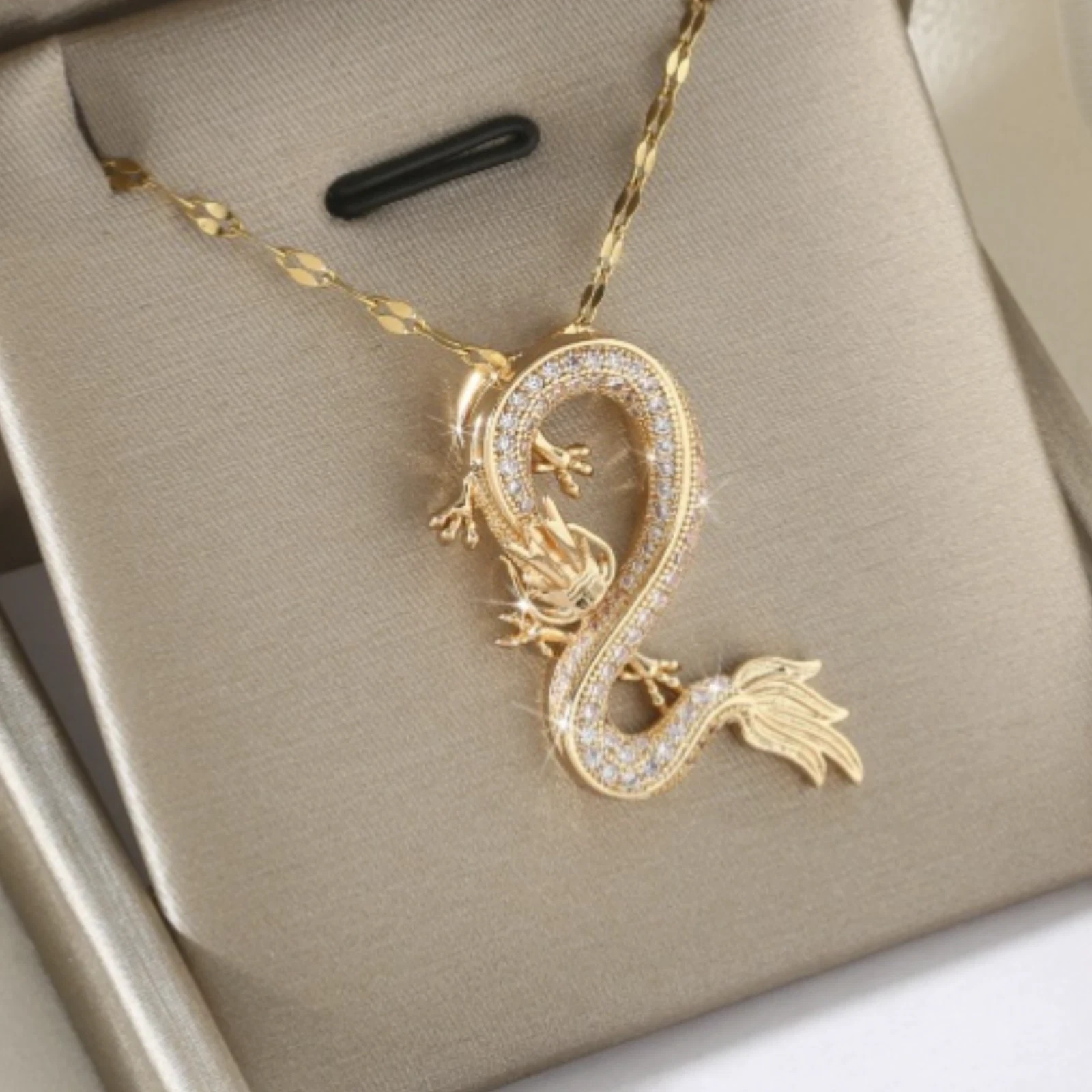 Women’s Fashion Jewelry Cubic Zircon Gold Dragon Pendant Necklace 18″