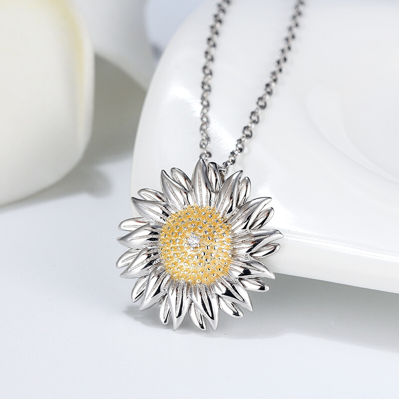 Daisy Pendant Necklace for Women Twp Tone Sterling Silver Clear Cz Ginger Ly…