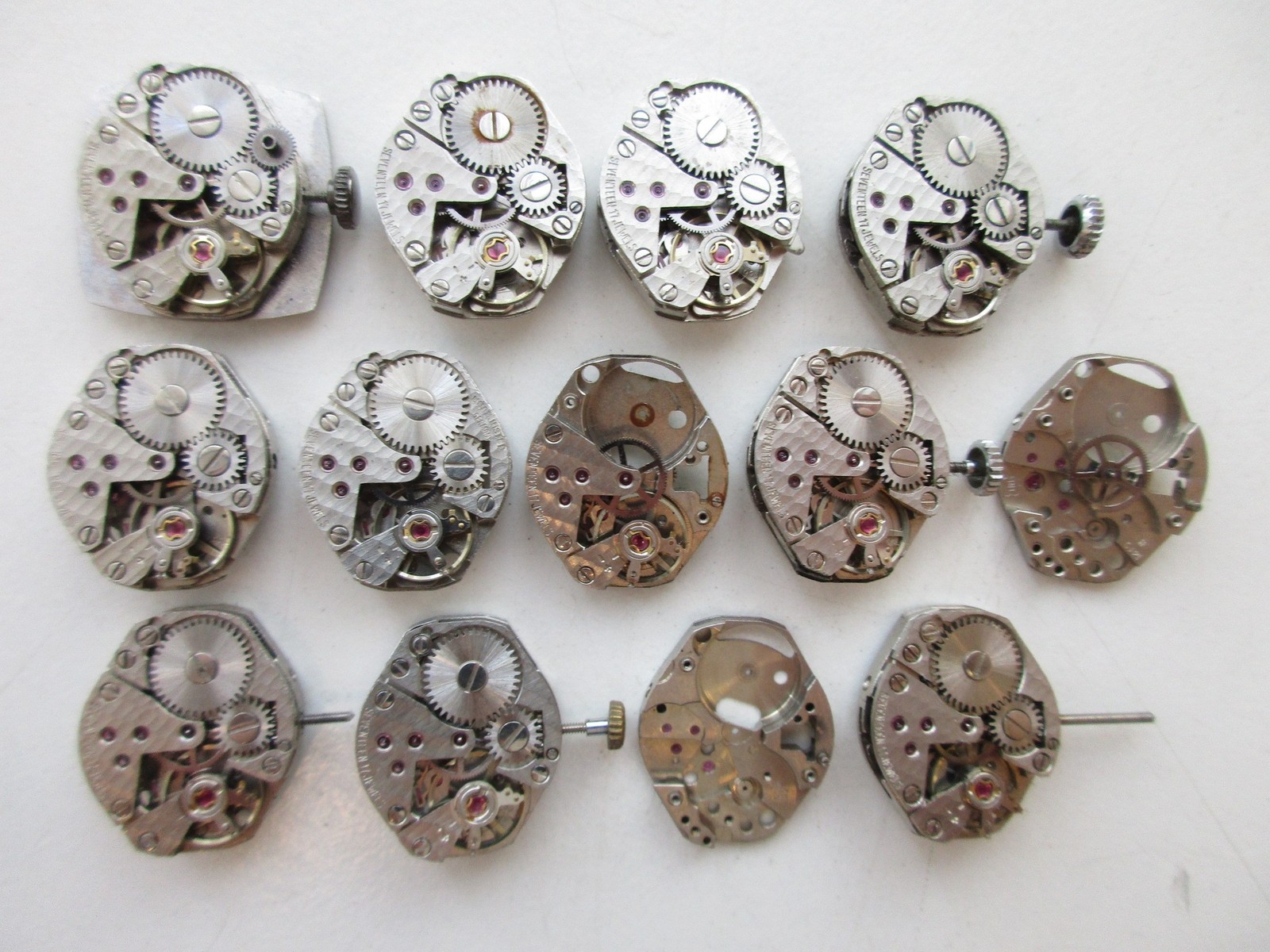 FHF cal. 69-21 Swiss vintage watch movements (12 pcs) – lot for use of parts