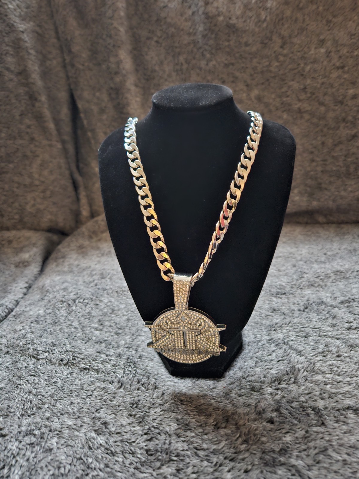Cz Sterling Silver Round Religious “King of Kings” Charm Pendant W/ Chain