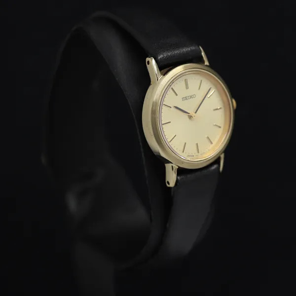 Working condition, excellent condition. Seiko 1N01-0CF0 Quartz Gold Dial Ladies&