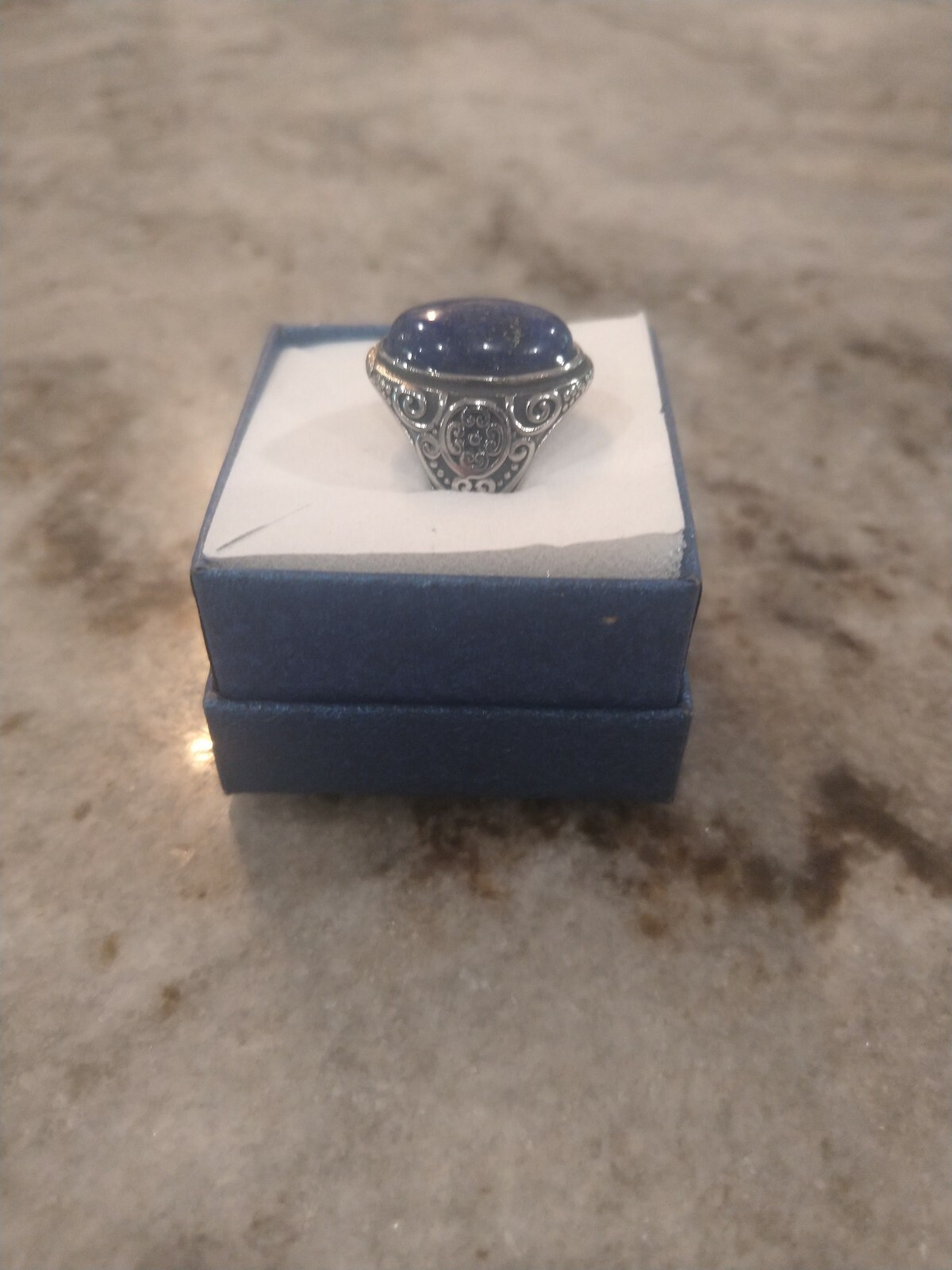 10.50 Cts of beautiful Lapis Lazuli in Ring in Stainless Steel (Size 9.0)