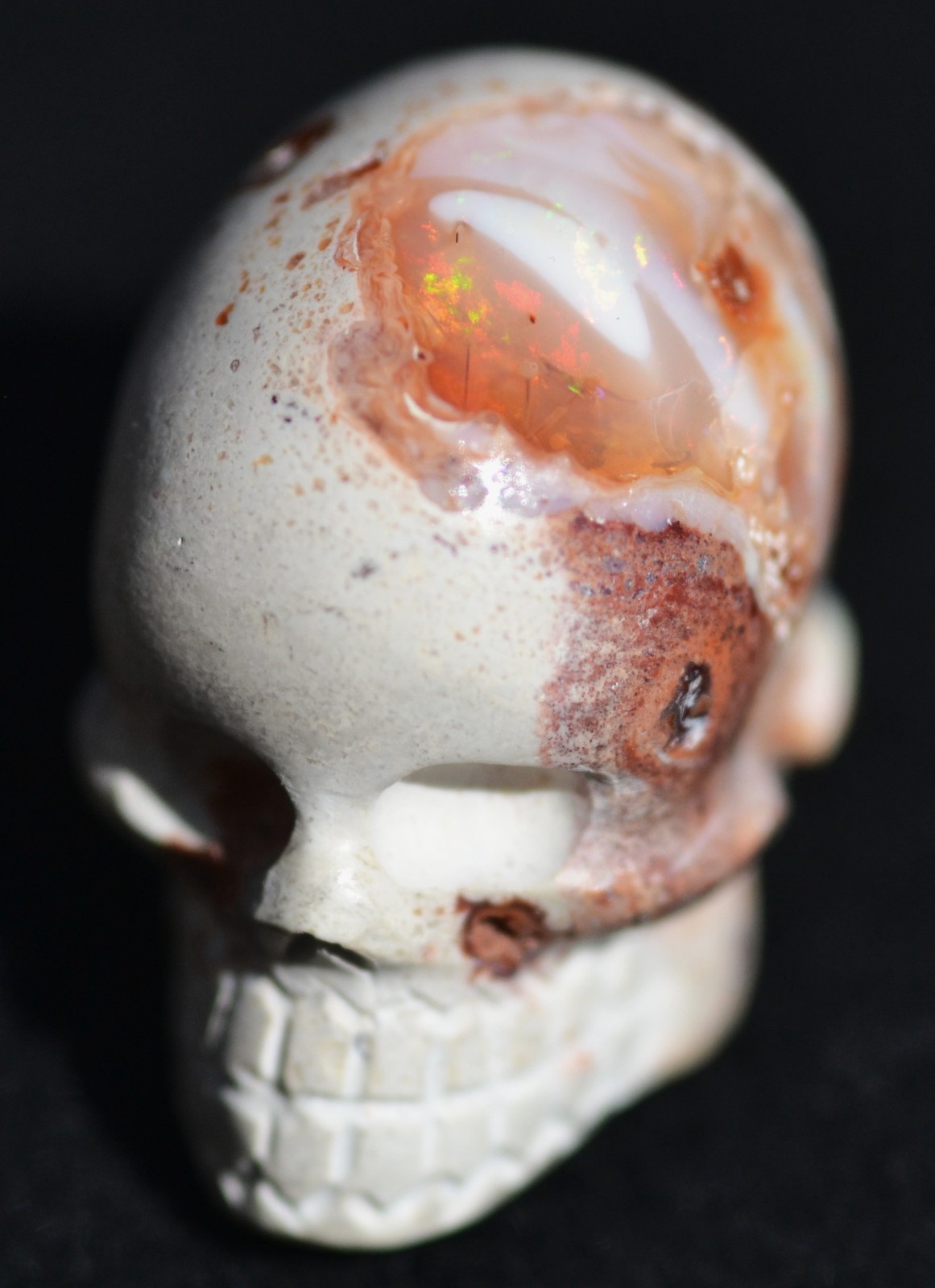 98 ct MEXICAN 100% NATURAL MATRIX FIERY OPAL STONE CARVING BEAUTY SKULL FIGURINE