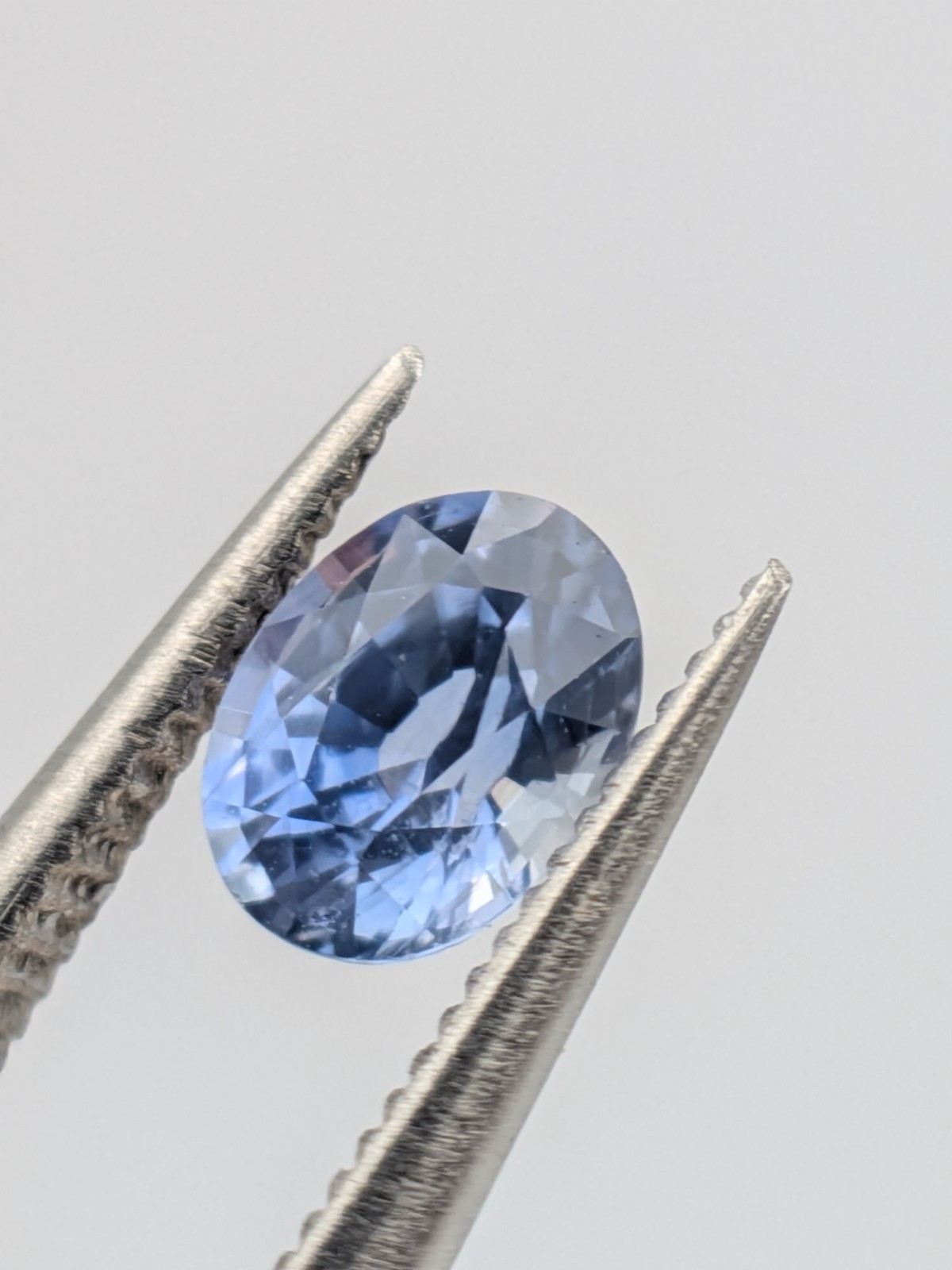 0.57 CT Natural Cornflower Mist Blue Sapphire – Oval Cut Loose Gemstone