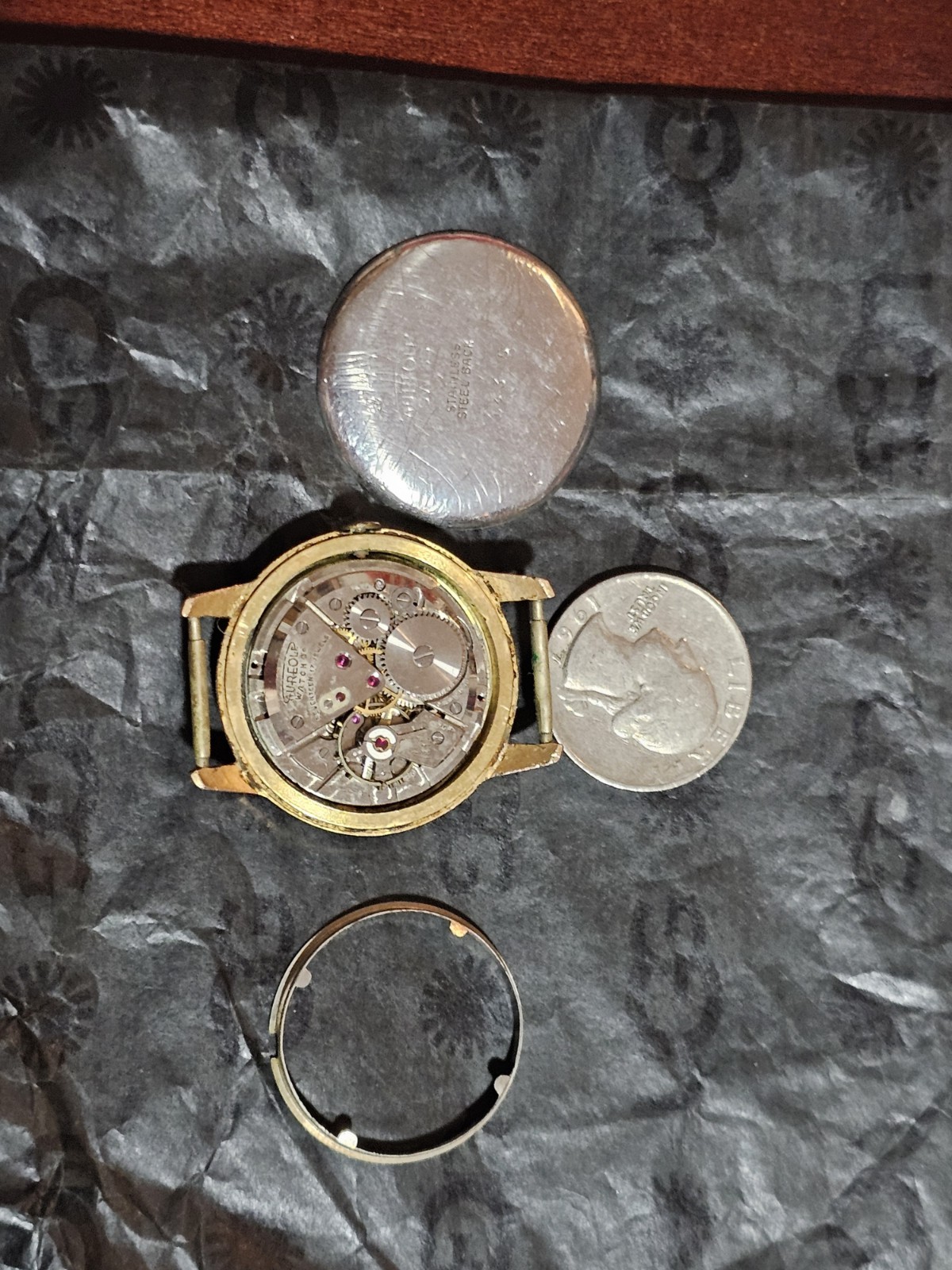 Aureole Swiss Watch 17 Jewels Mens Watch 10k GF Winder Runing