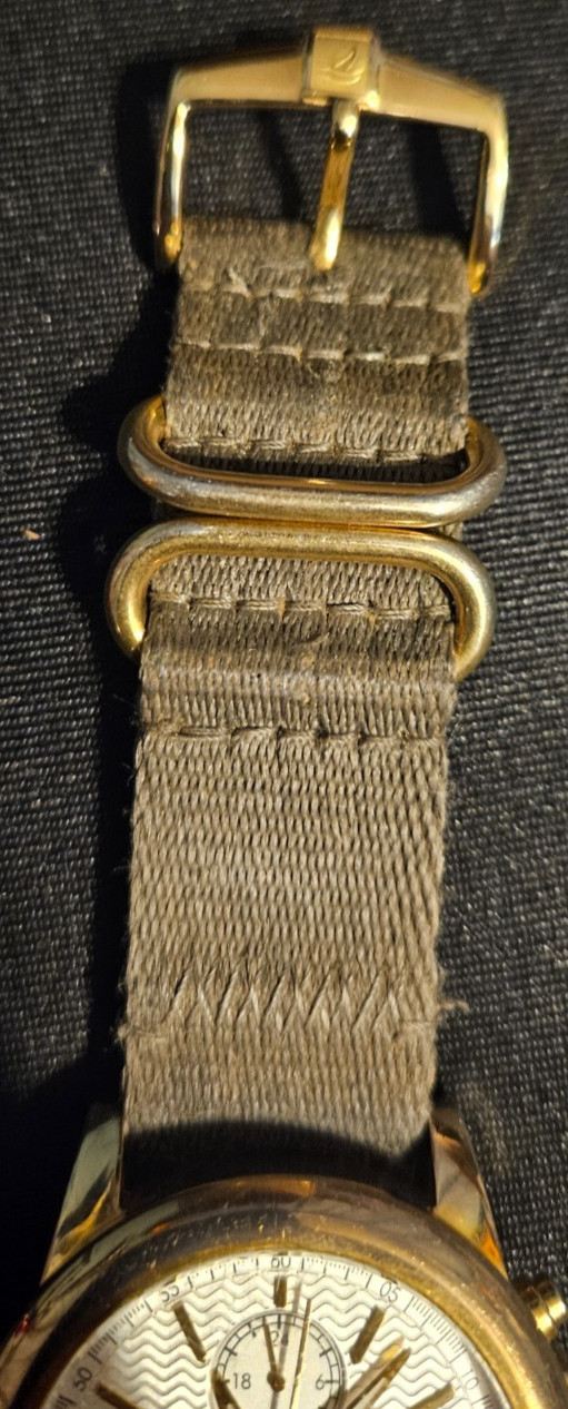 Sperry Top-Sider A126-13 103073 Gold Tone Watch Nylon Strap New Battery Running