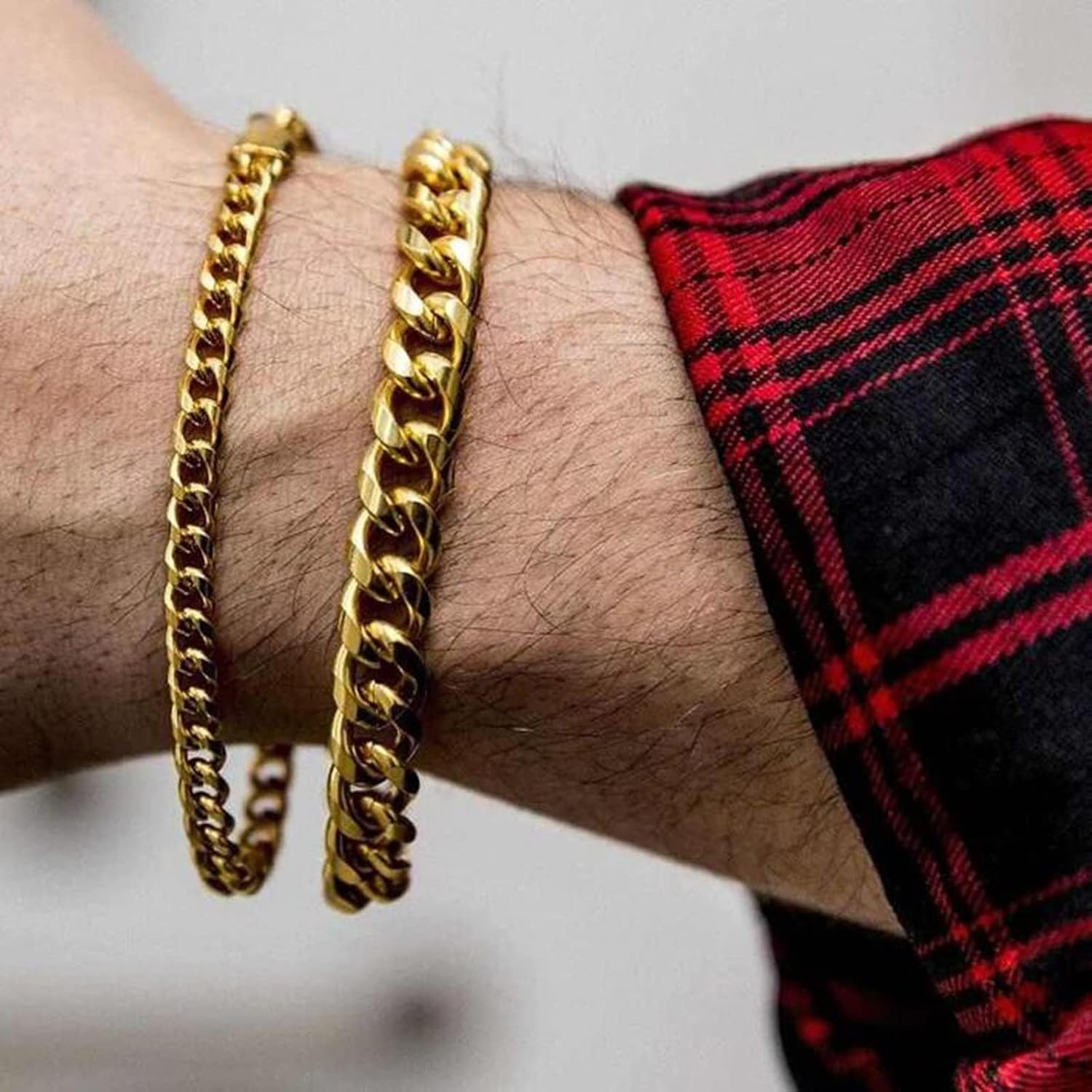 Durable and Stylish 7.5 Inch Stainless Steel Cuban Chain Bracelet – Gift Boxed