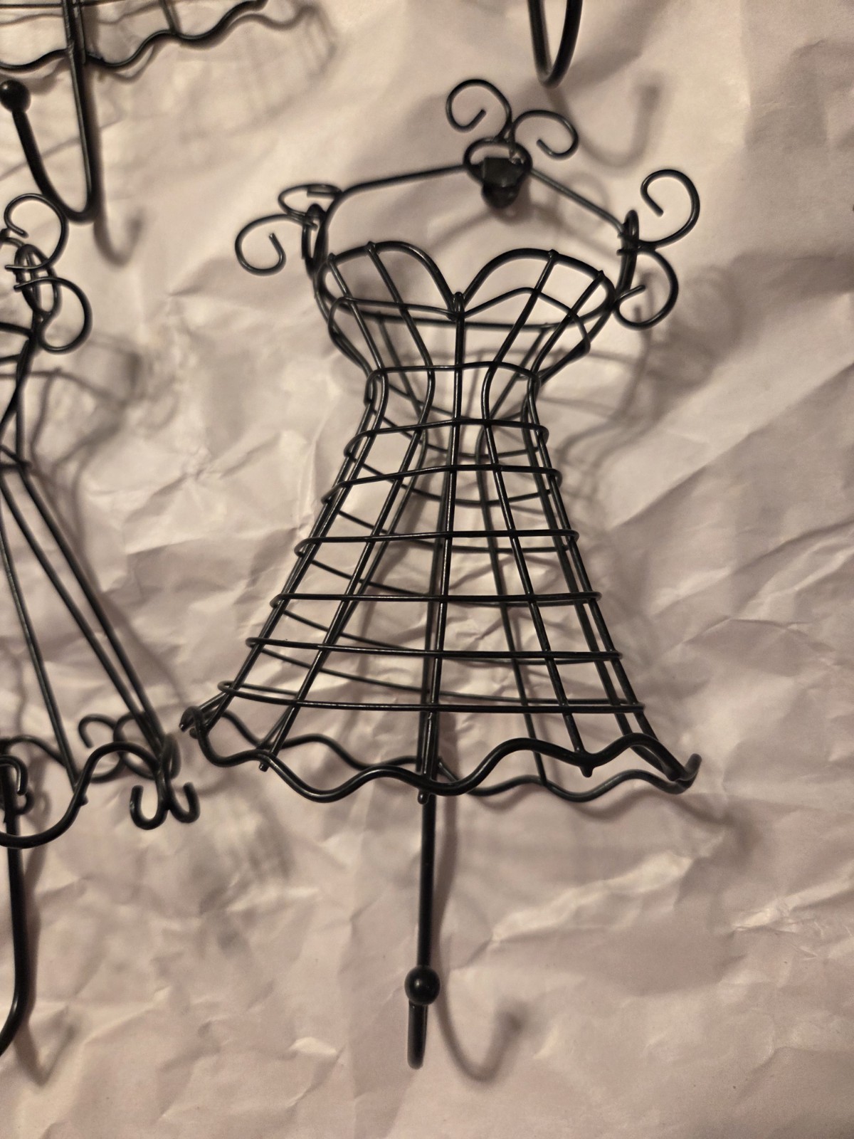 6.5″ Black Metal Wire Dress Form Mannequin Jewelry Holder Wall Hook Set Of 6