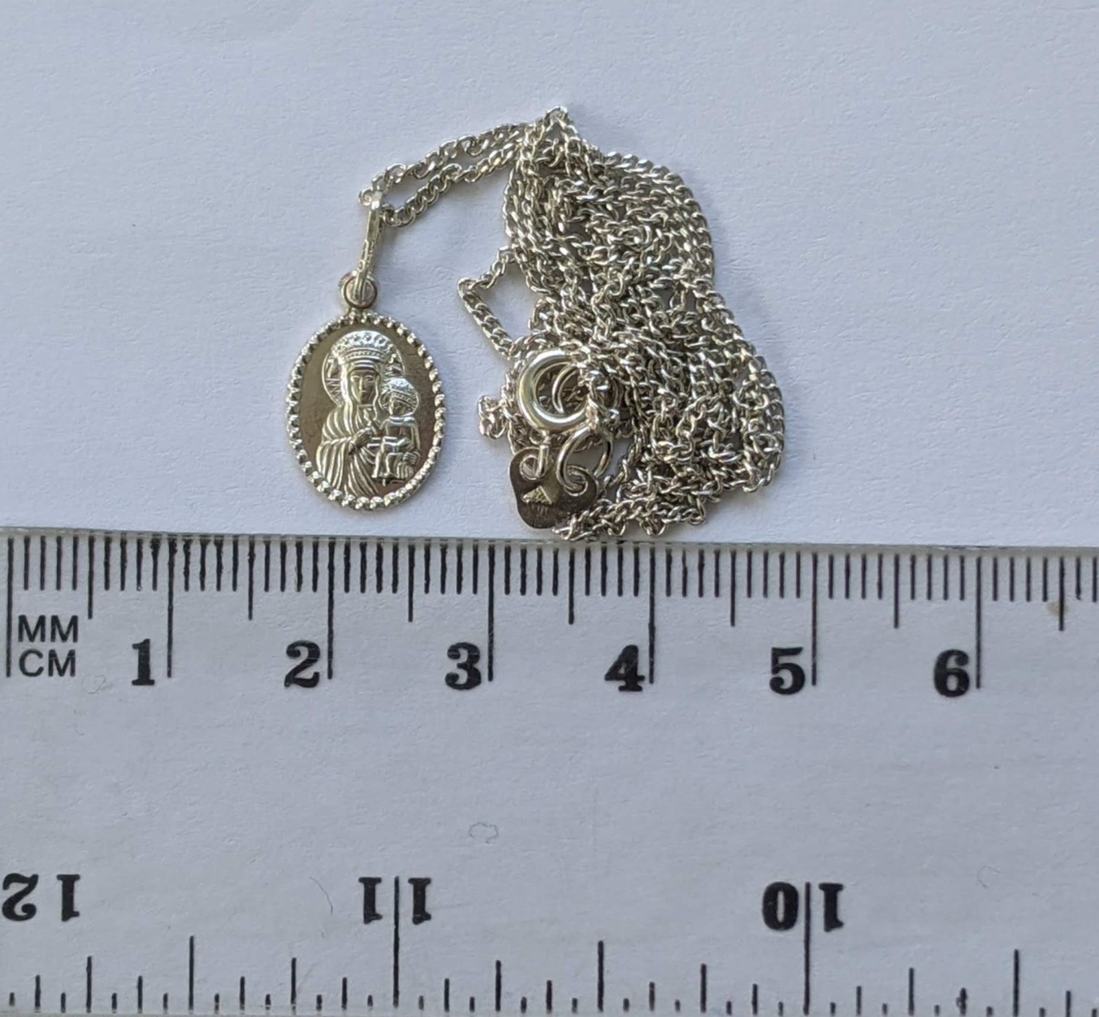 Orthodox icon amulet Virgin Mary Madonna, chain 51 cm. 925 silver. Weight 7.84 g