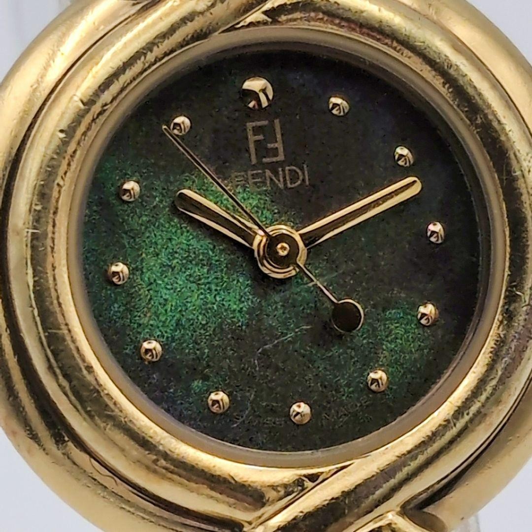 FENDI 700L Watch Gold Shell Dial Quartz 26.1mm 16cm Leather Band Vintage