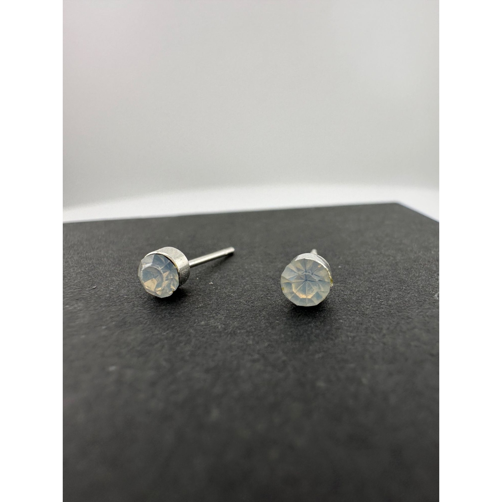 Beautiful .925 Sterling Silver Butterfly Ring (Size 7.5) with 2 pairs Earrings