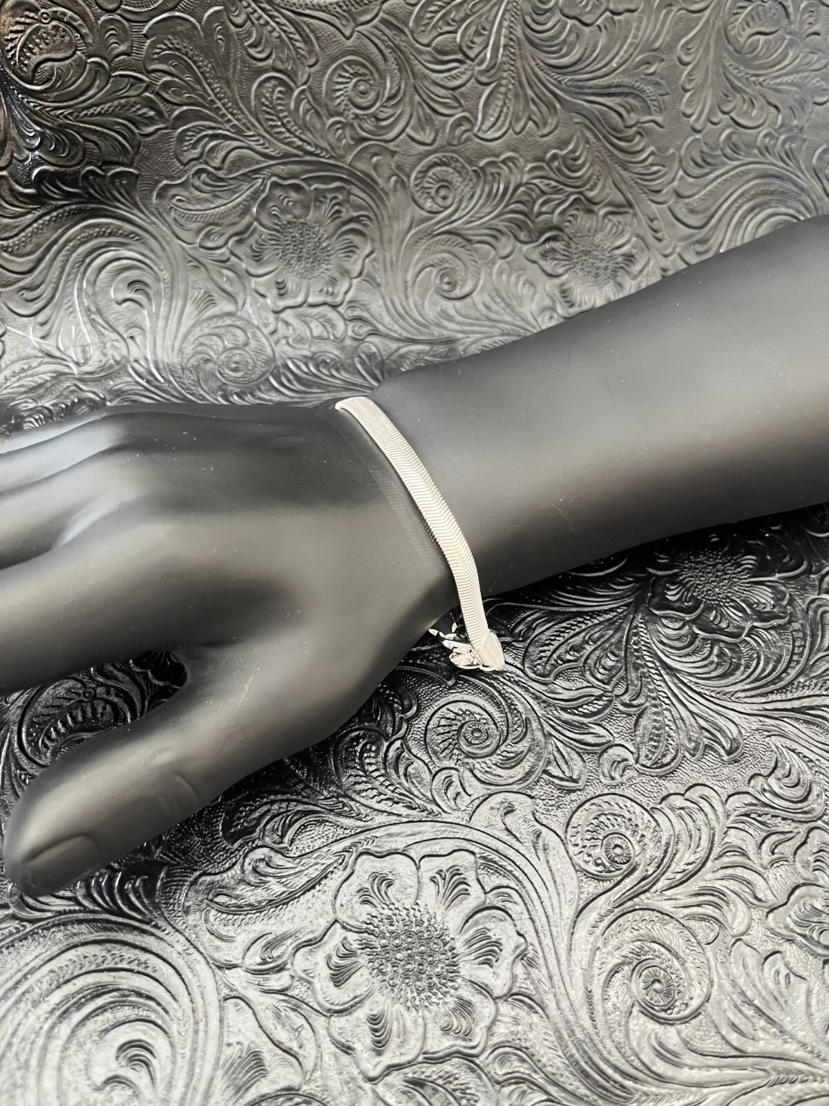 SUPER NICE 925 SILVER PLATED FLAT SNAKE CHAIN BRACELET 6MM 8″ LONG