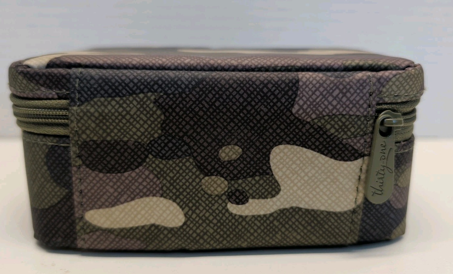 Thirty One Jewelry Case Organizer In Camouflage Green NWOT