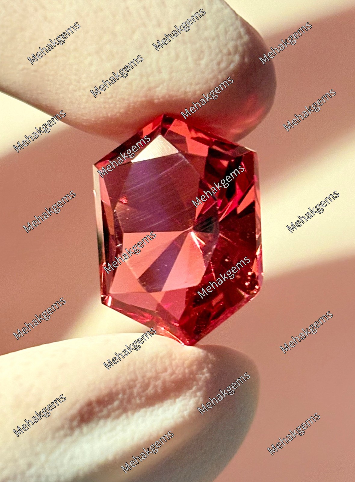 16 Ct Color Changing Zultanite Gemstone, Custom Fantasy Cut Hexagon Diaspore