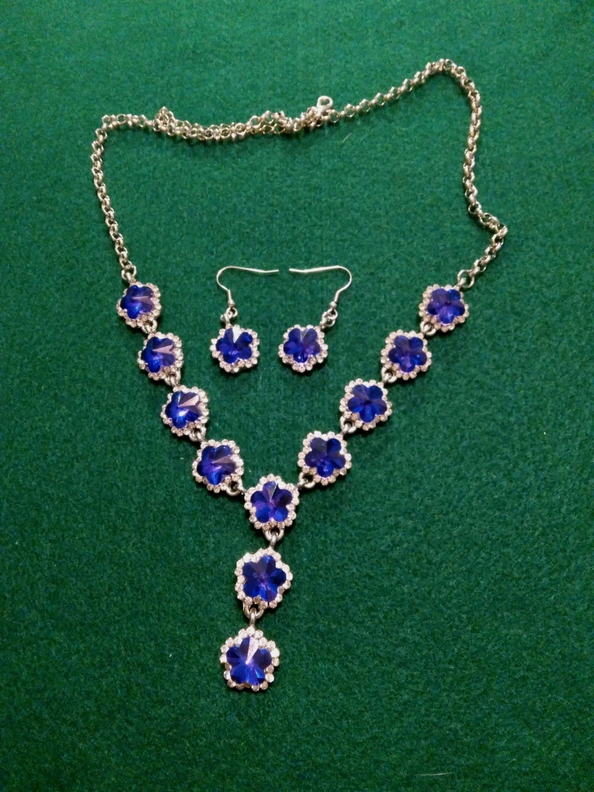 Contemporary Y Deep Blue Purple Rivoli Glass Pave’ Rhinestone Necklace Set