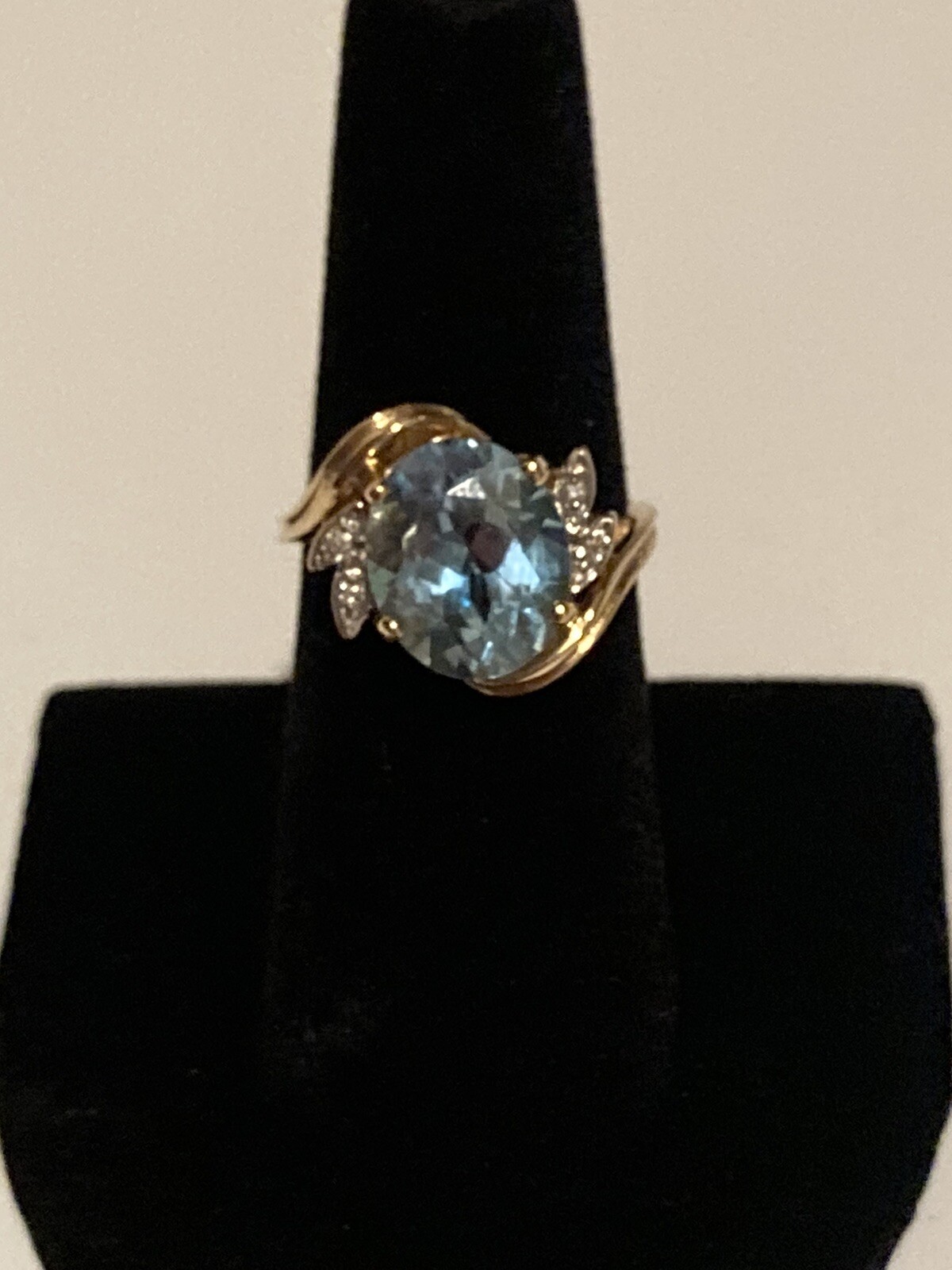 Estate signed FL 14k Gold Natural Blue Topaz & Diamond Cocktail Ring size 6.75
