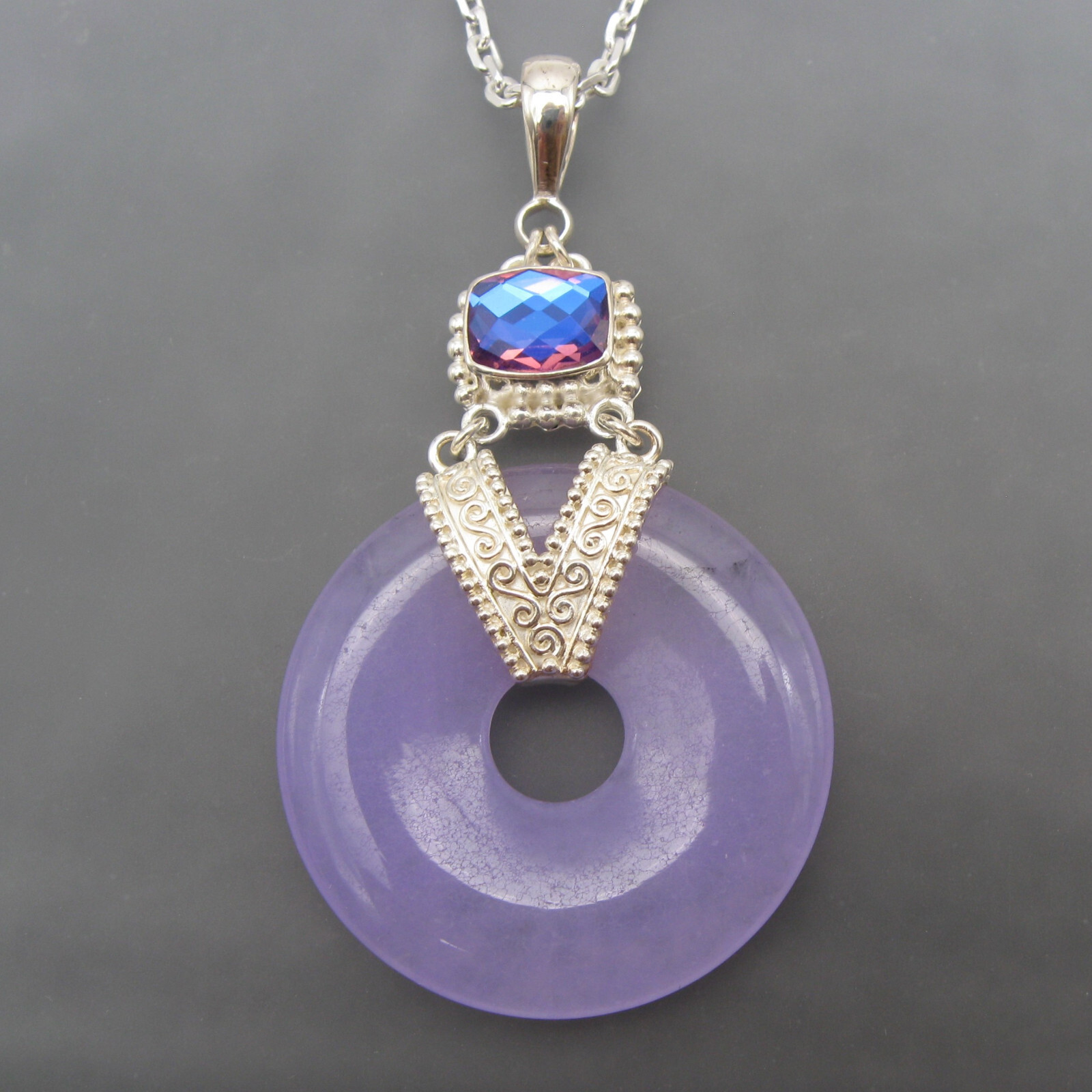 Sajen Sterling Silver Purple Jadeite Jade Blue Quartz Circle Pendant Necklace