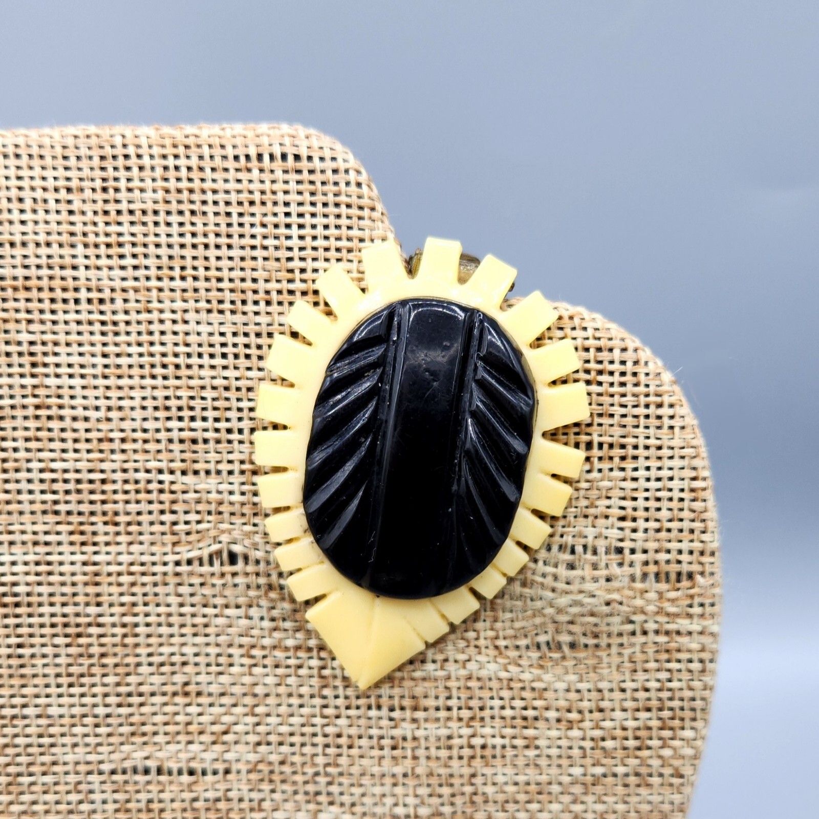 Late Art Deco Retro Black Cream Carved Celluoid Teardrop Dress Clip