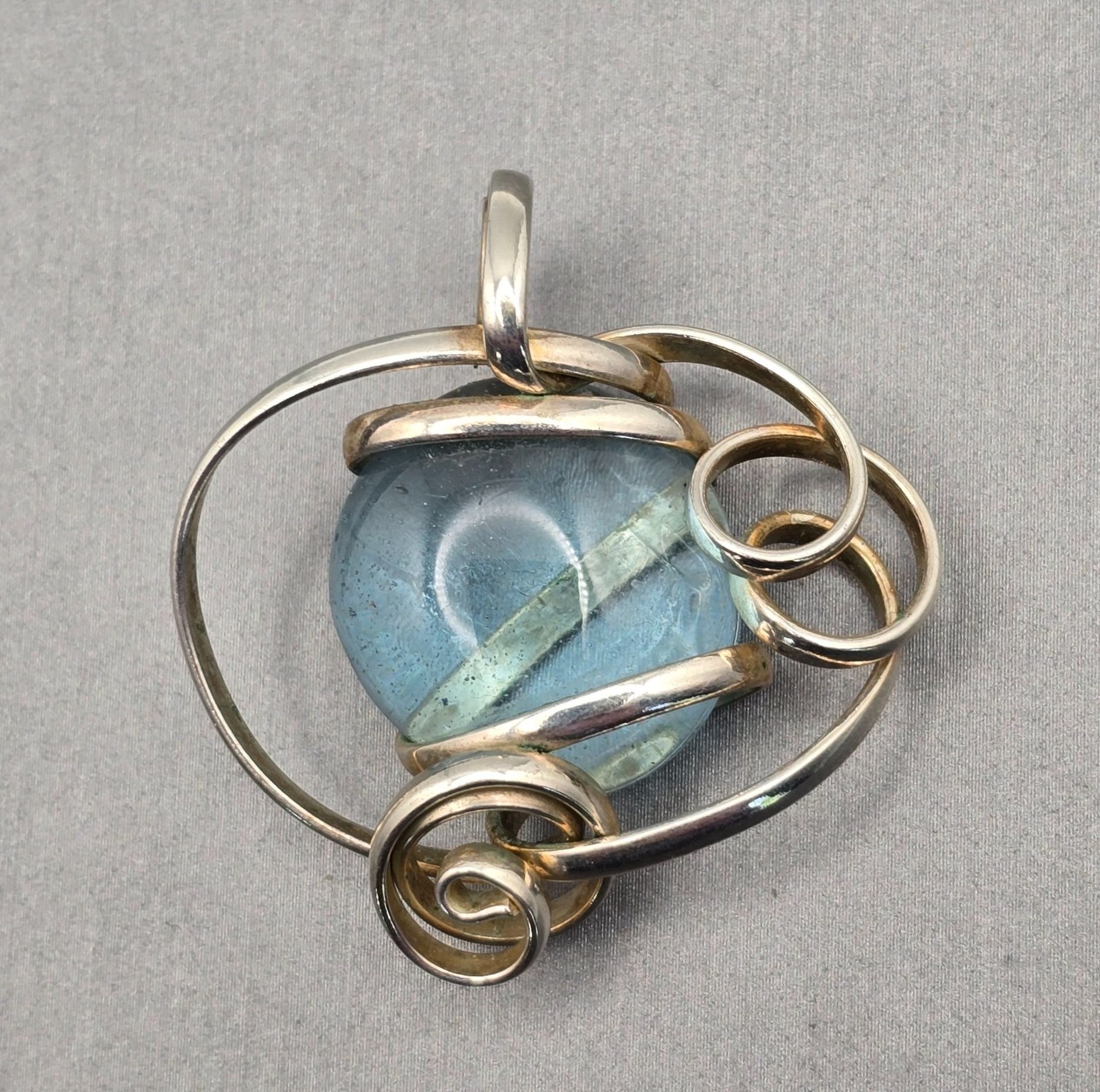 Vintage Sterling Silver Wire Wrapped Aqua Glass Pendant Abstract Modernist 1.5″