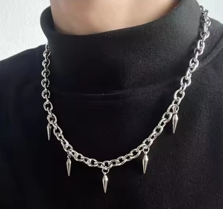 Stainless Steel Punk Stud Thorns Pendant Chain Necklace Fashion Jewelr 13-1
