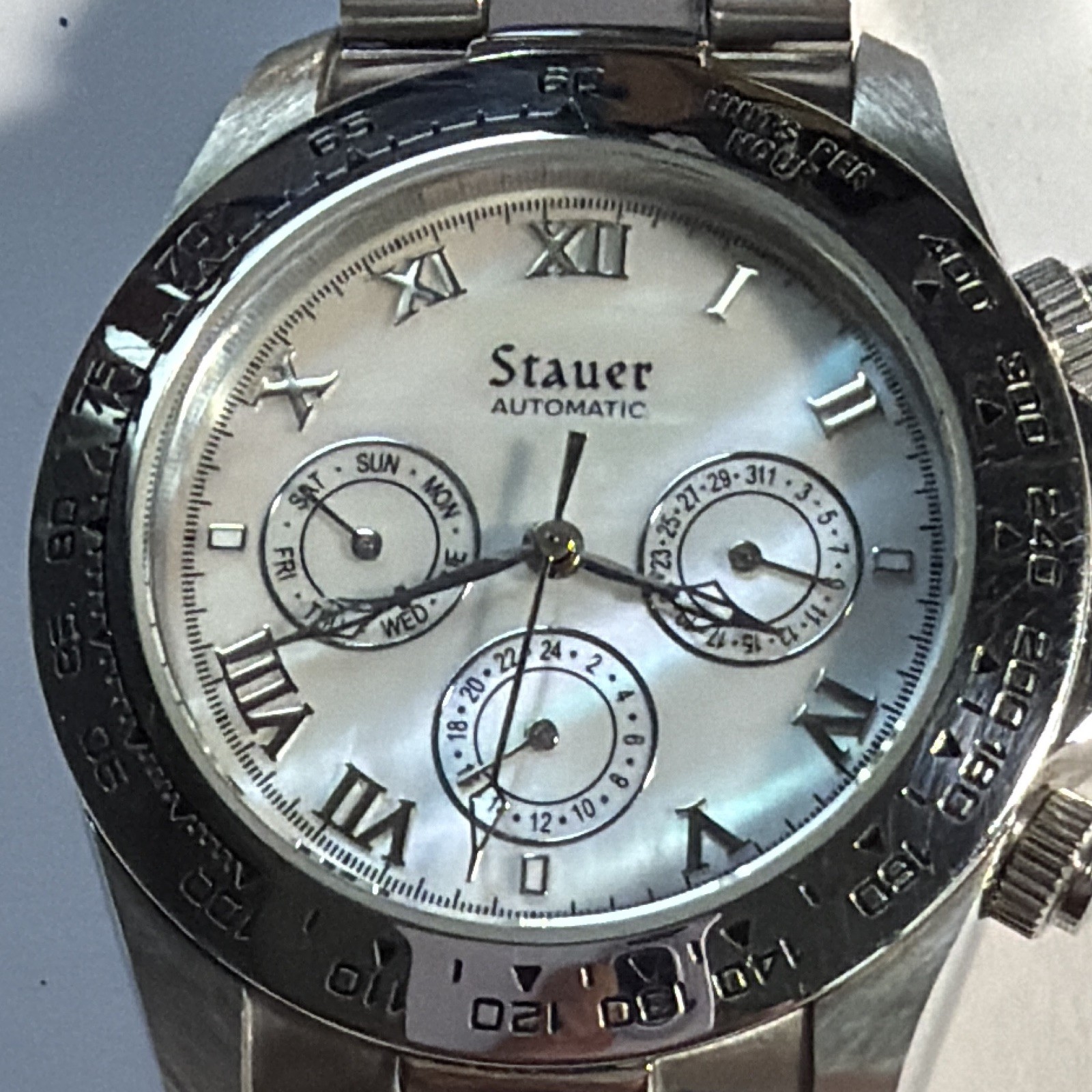 Stauer Automatic Silver/White Dial Roman/Stick Bracelet Tachymeter Day Date