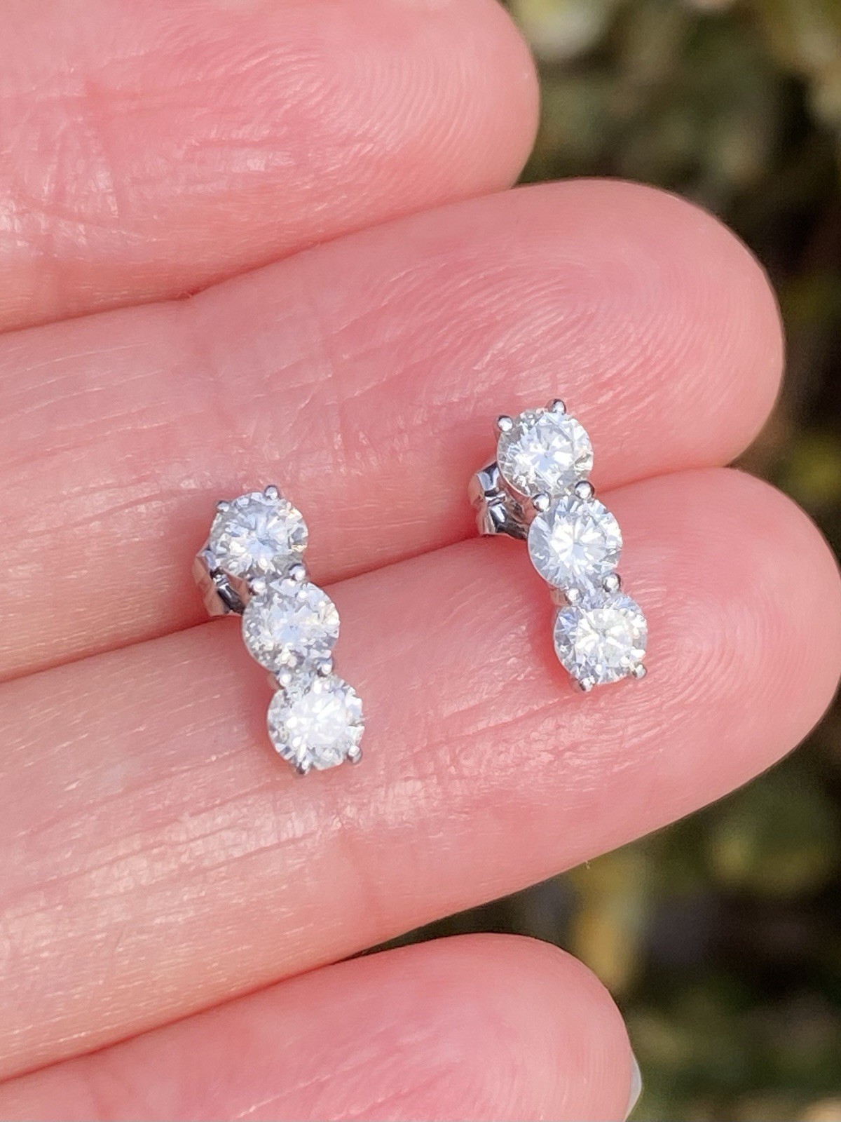 Platinum 1.00TCW 100% Natural Diamond Studs Earrings