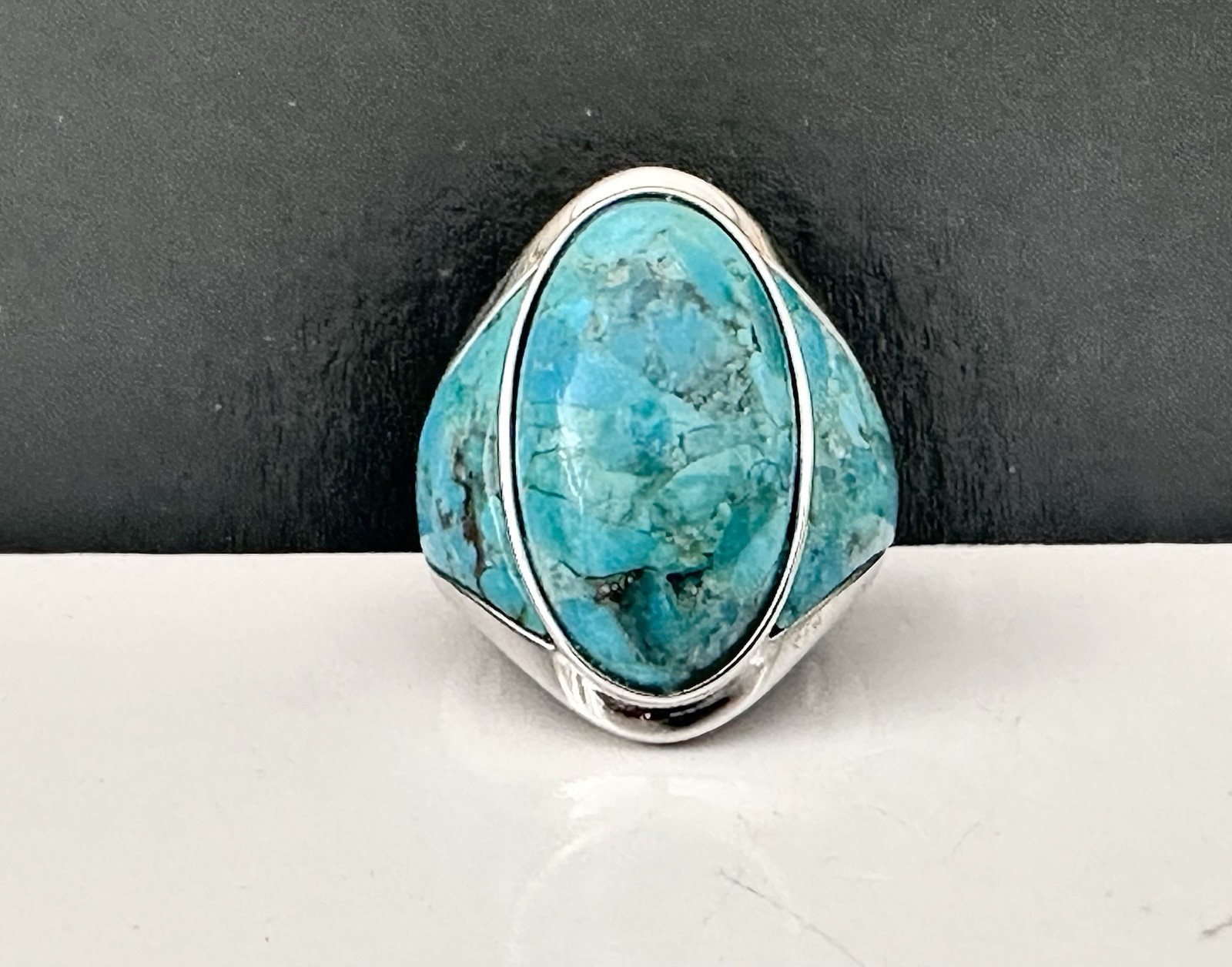 Desihner Southwest STYLE Sterling Silver 925 Turquoise Ring Bold Signed