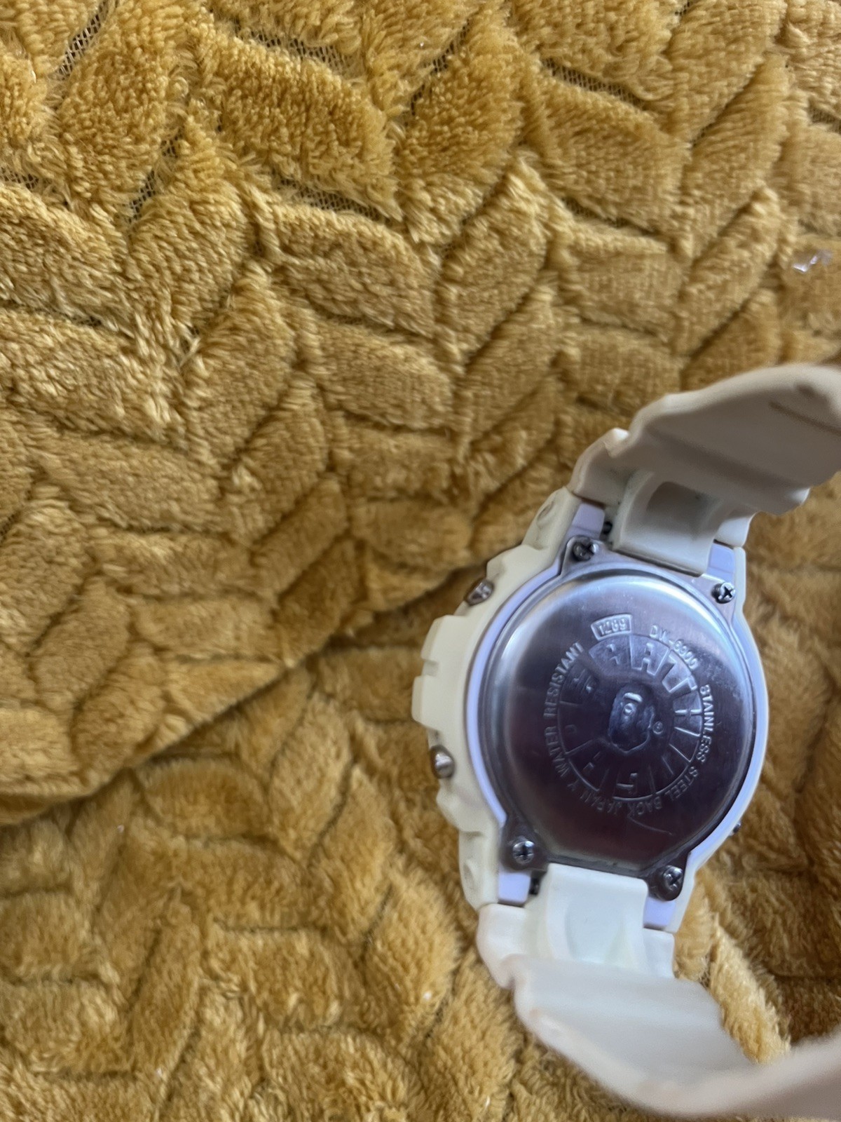 Casio G-Shock x Bape Watch DW-6900 Limited Edition 0959/2000 (Read Description)