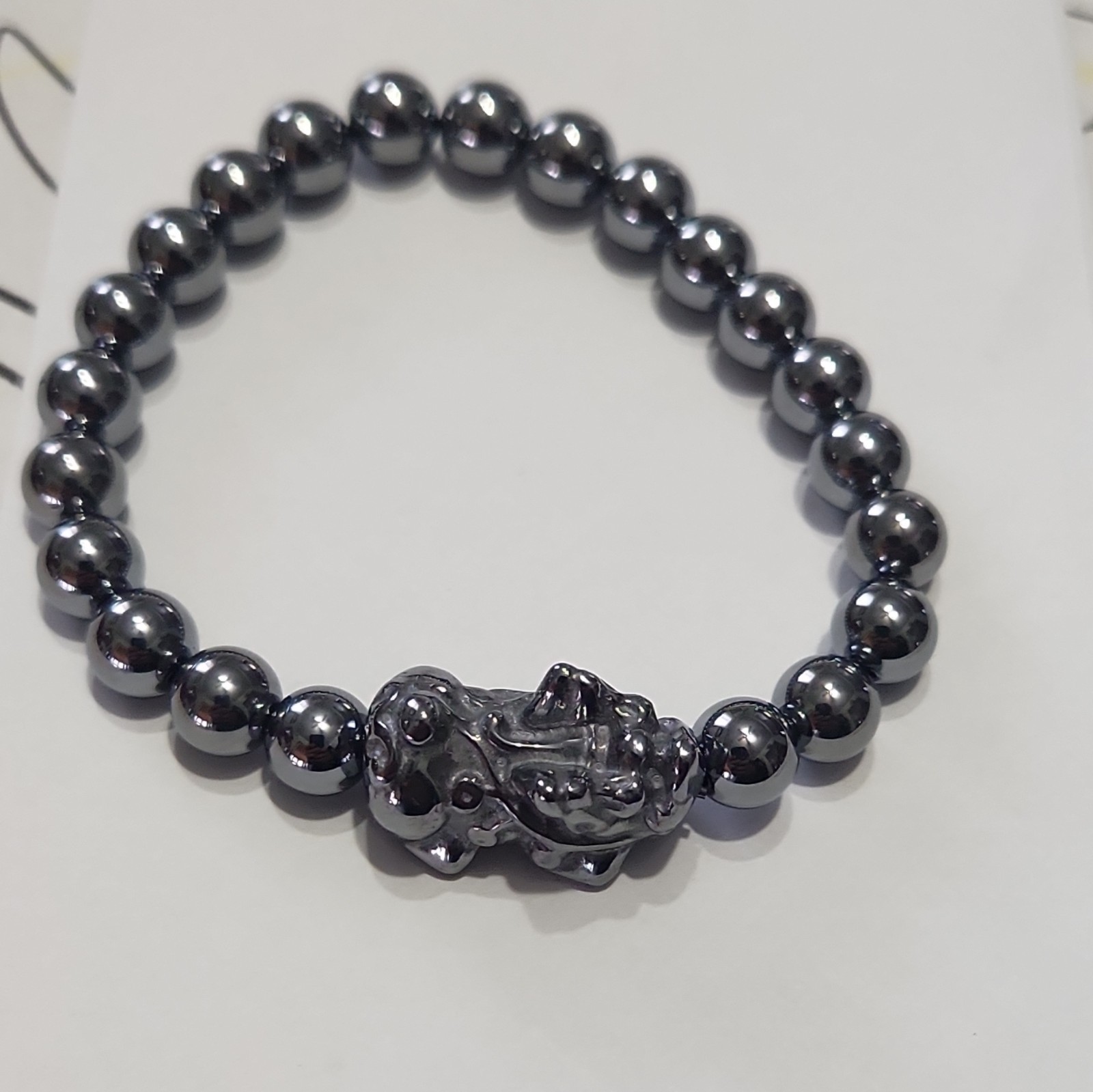 TeraHerz Silver Tone Hematite Round Beaded Stretch Charm Bracelet No Clasp