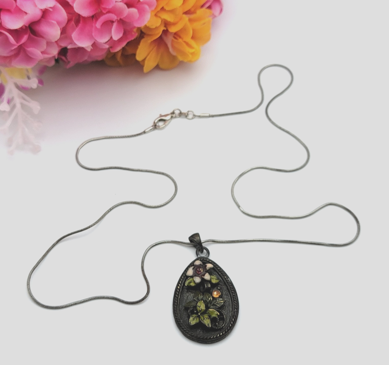 Vintage Enamel Flower Brass Pendant Sterling Silver Chain Necklace 24.5″ Boho