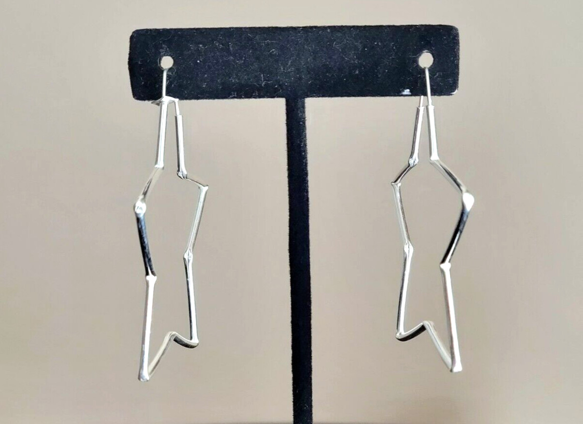 Erick’s Sterling Silver 2 3/8 in. Wide Tubular Star Hoop Earrings Taxco.925