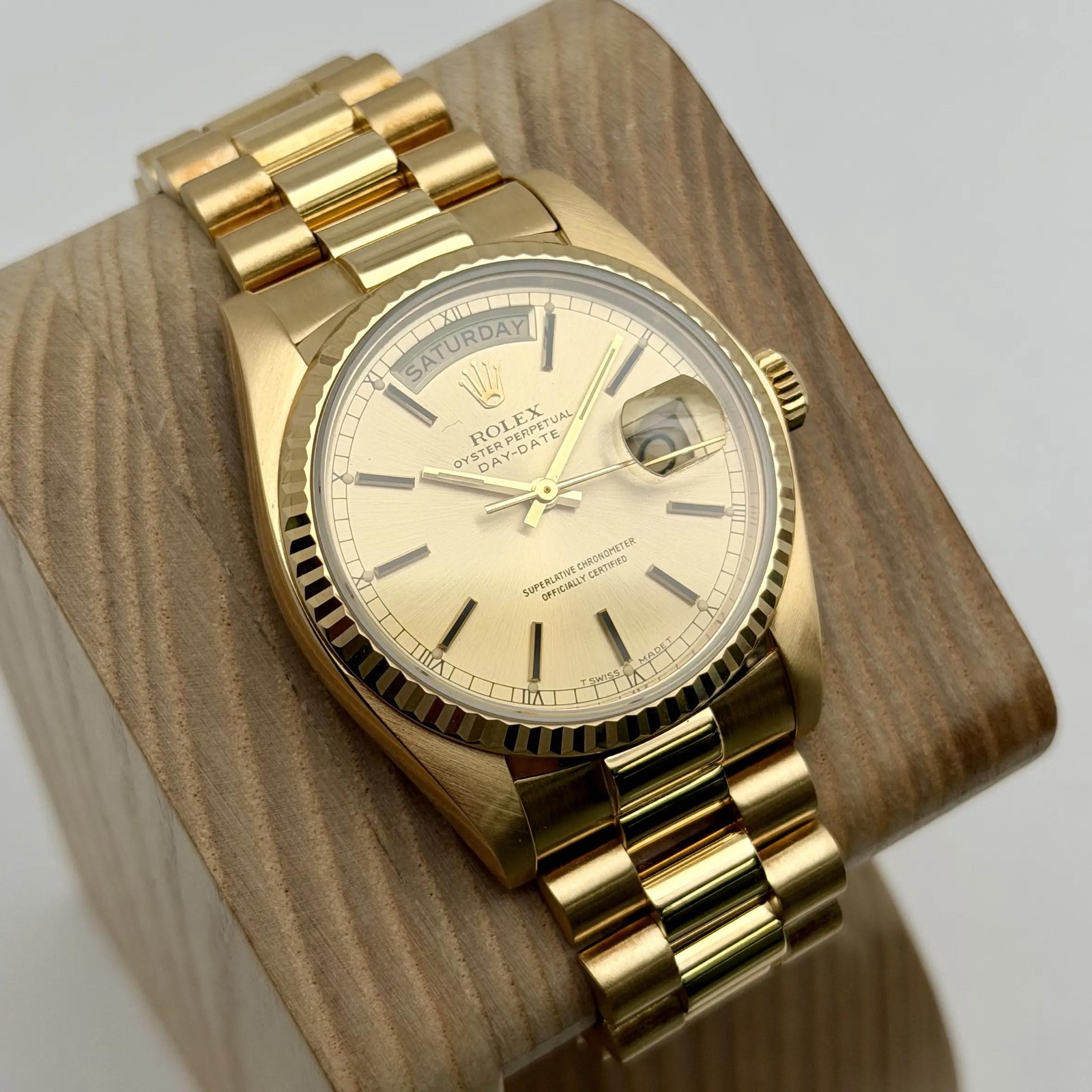 Rolex President Day-Date 36mm 18038 18K Yellow Gold Champagne Dial Men Watch