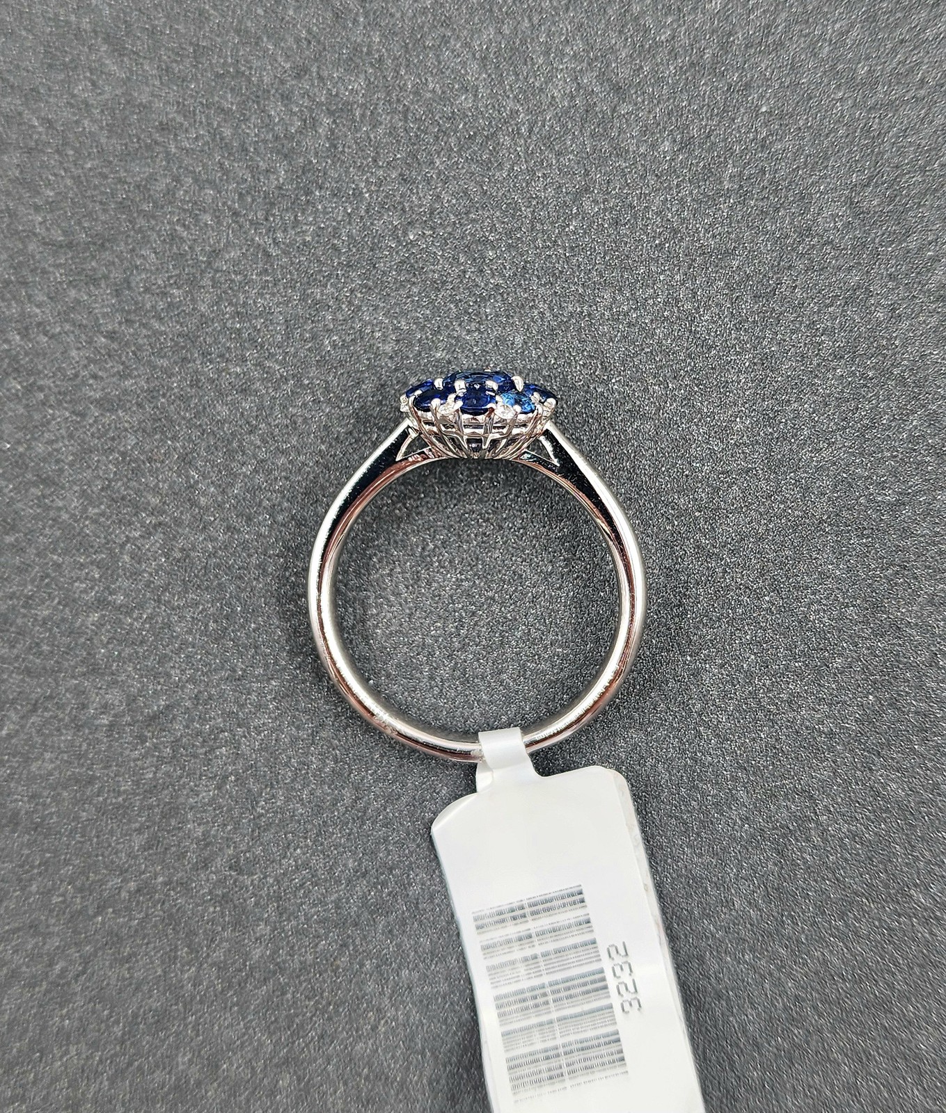 1.13 ct Natural Sapphire & Diamond Ring