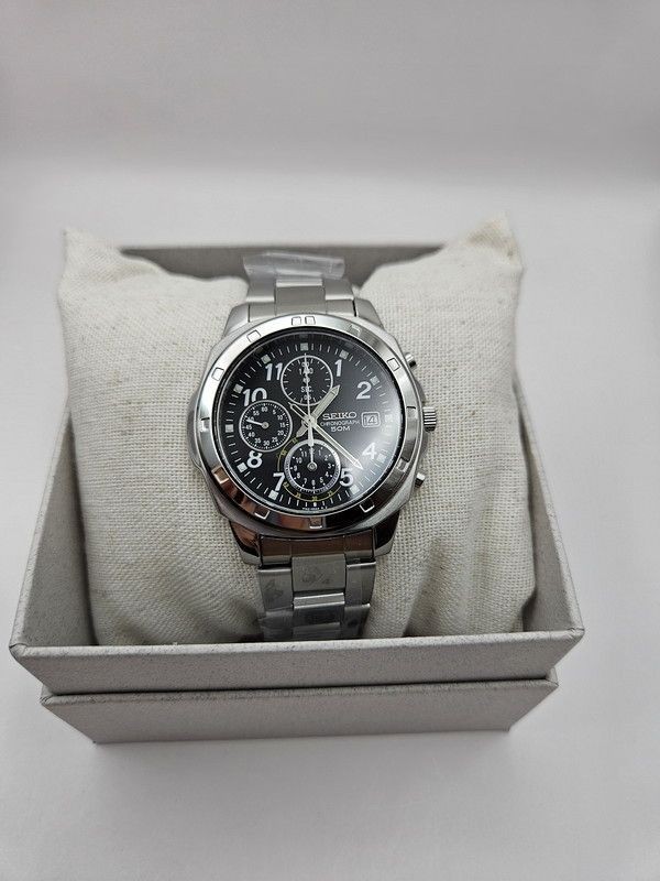 Watch SEIKO Wristwatch Seiko Quartz 1 20 Second Chronograph 50M Men’s SND195P1