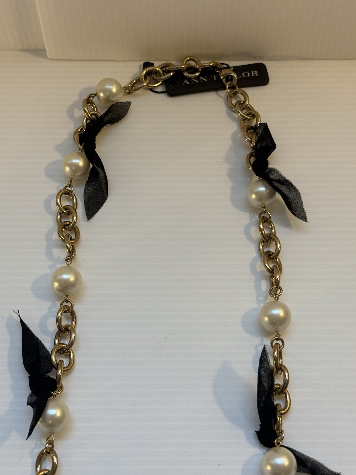 90’s Ann Taylor NWT Statement Necklace Chain Pearl Ribbon Heavy Chunky 33.5” L