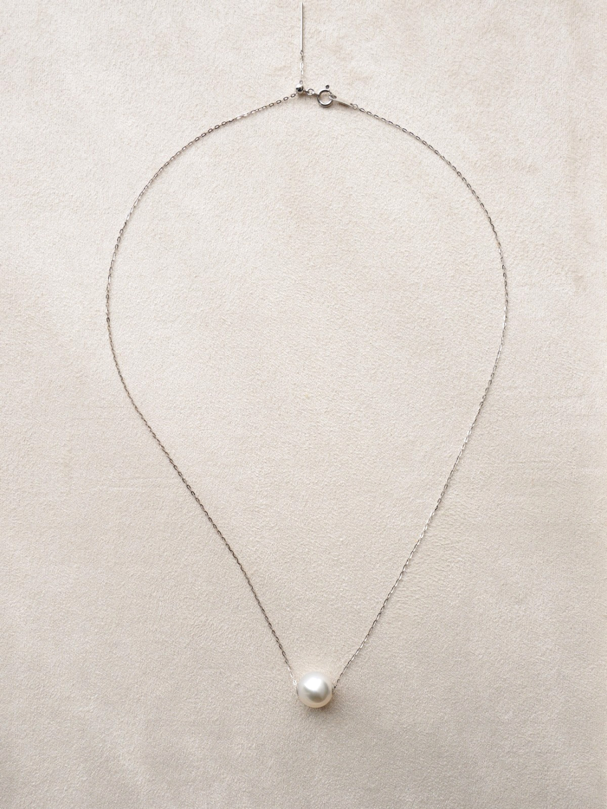 Big 10.1mm White South Sea Pearl Pendant Necklace 18K White Gold, Adjustable 18″