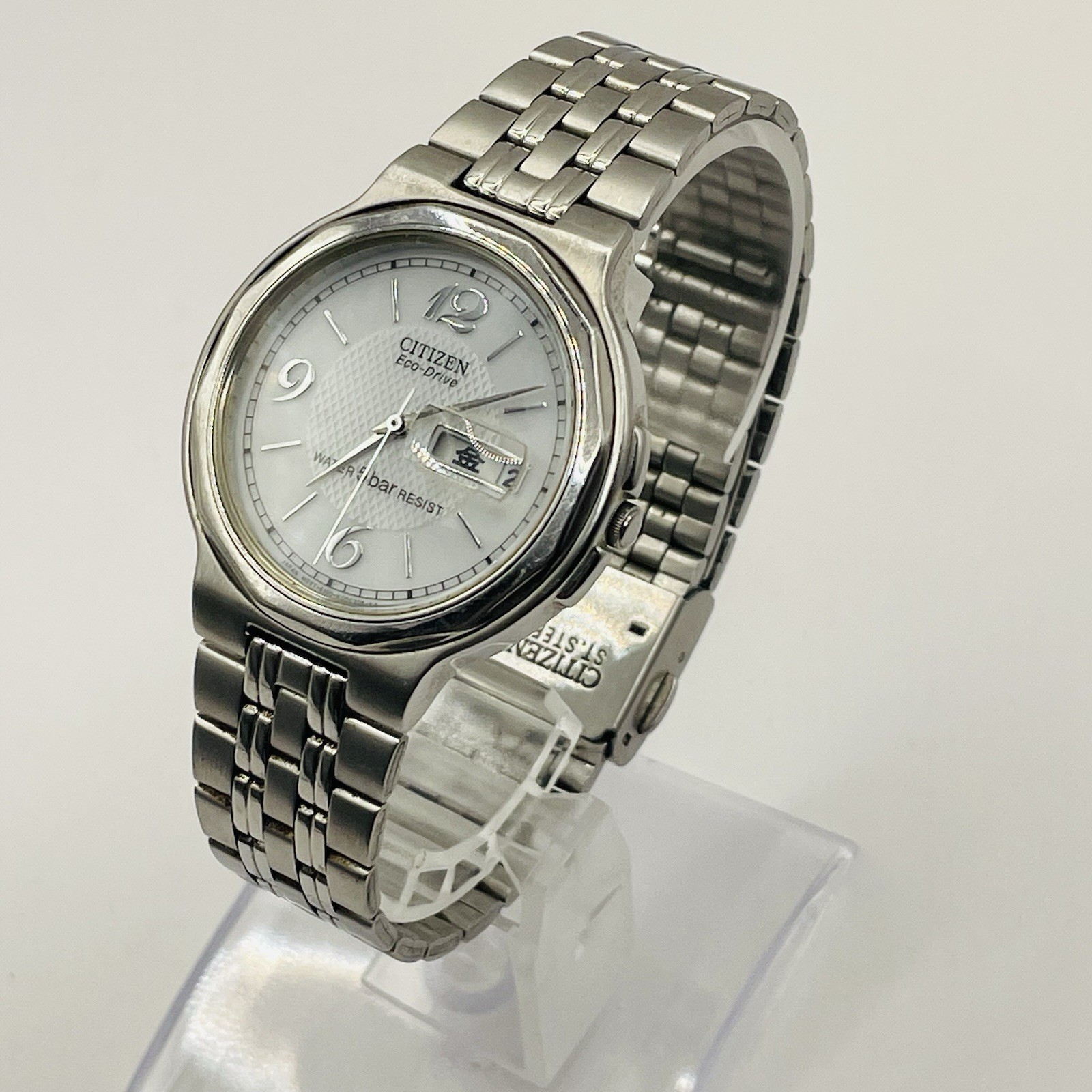 VINTAGE CITIZEN ECO-DRIVE STAINLESS STEEL WHITE DIAL MEN’S WATCH E100-K003334CKS