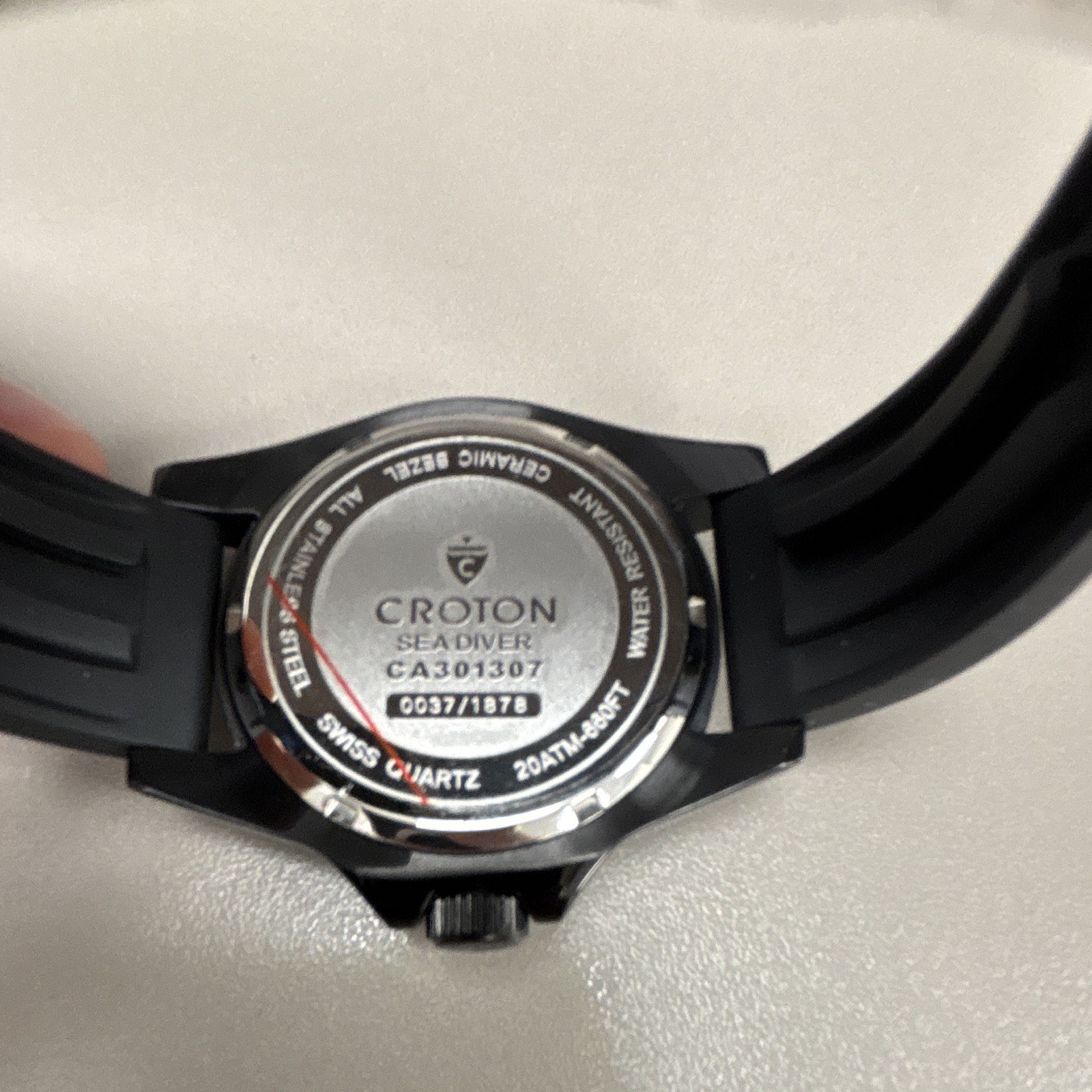 Croton Sea Diver Quartz Diver 200m Date Blue Dial Black SS Case Rubber