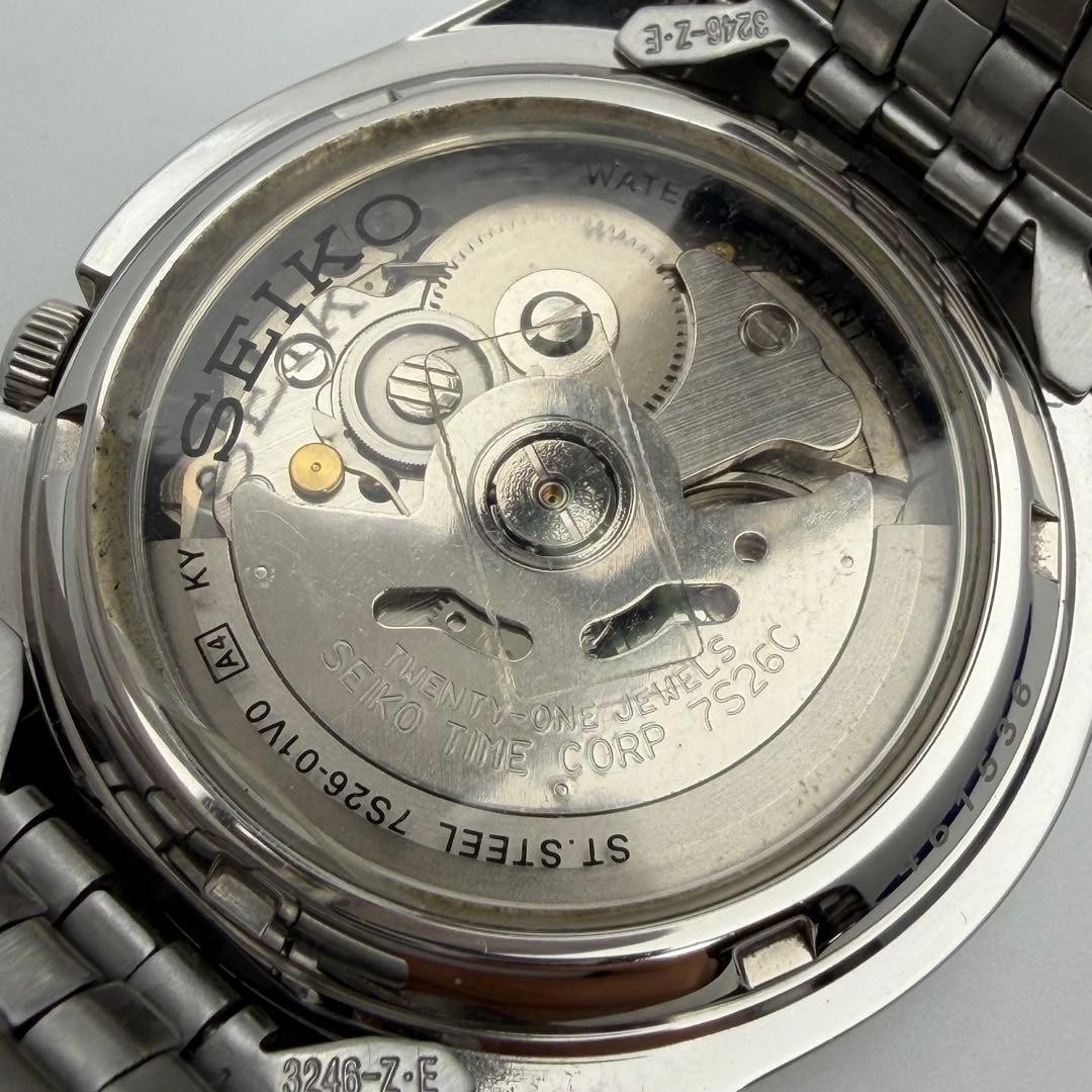SEIKO 5 7S26-01V0 Automatic, 21 jewels, open case back, black dial